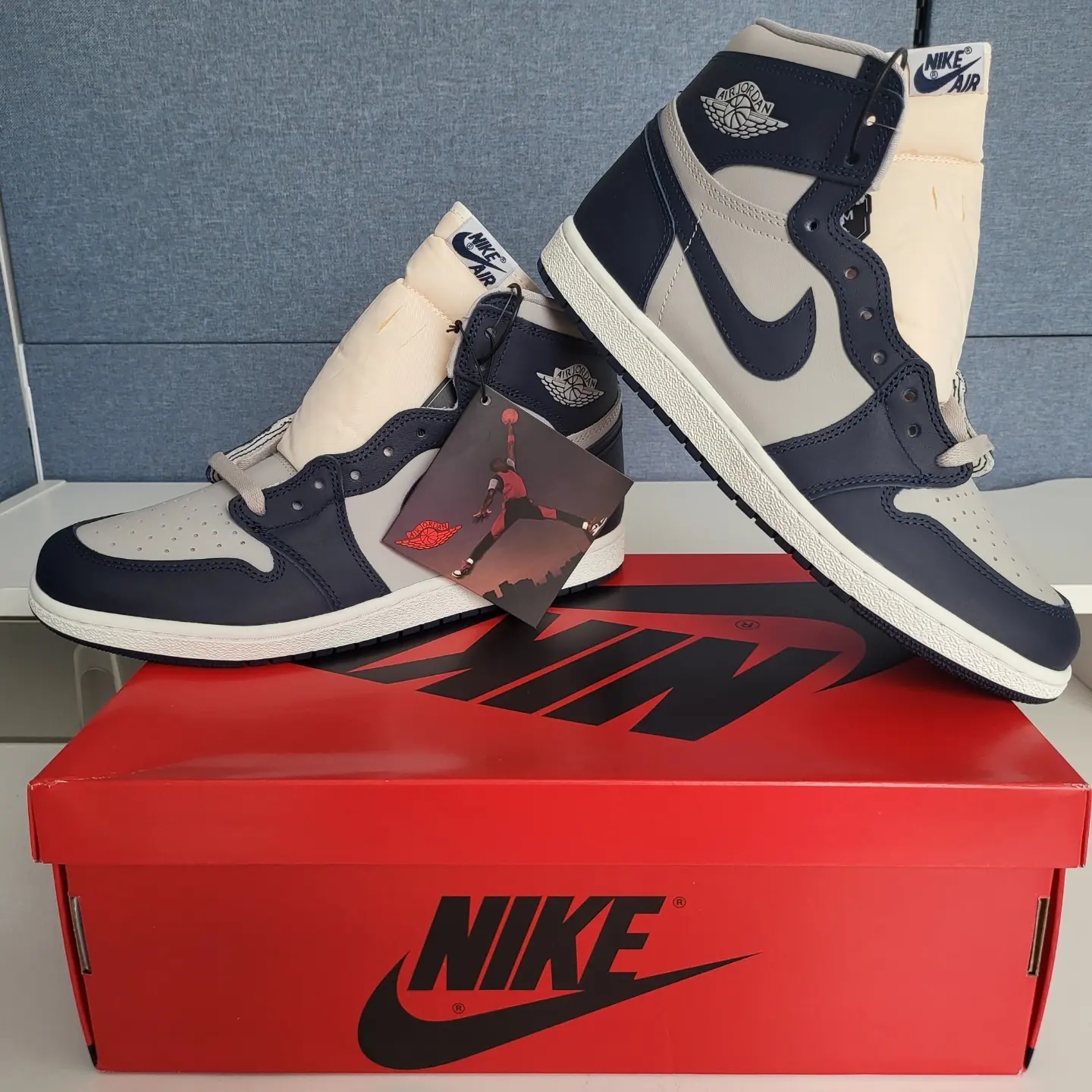 Jordan 1 High 85 College Navy 착용 스타일 - 4