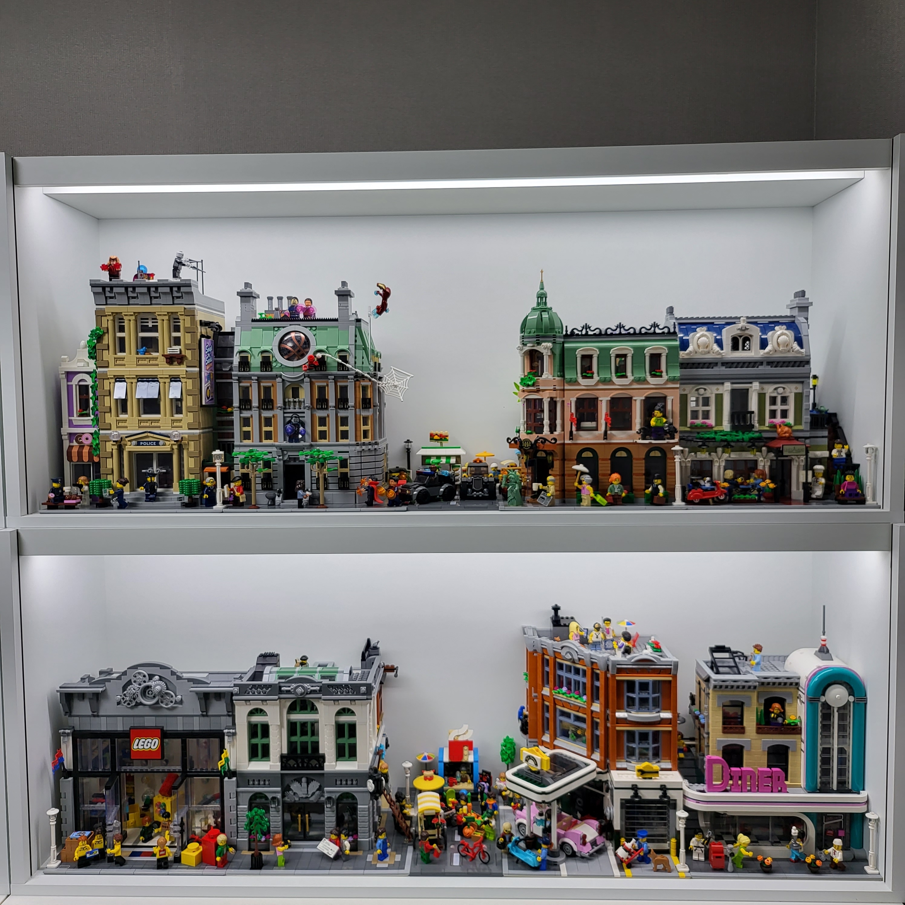 Lego Police Station, Lego Marvel Sanctum Sanctorum 착용 스타일