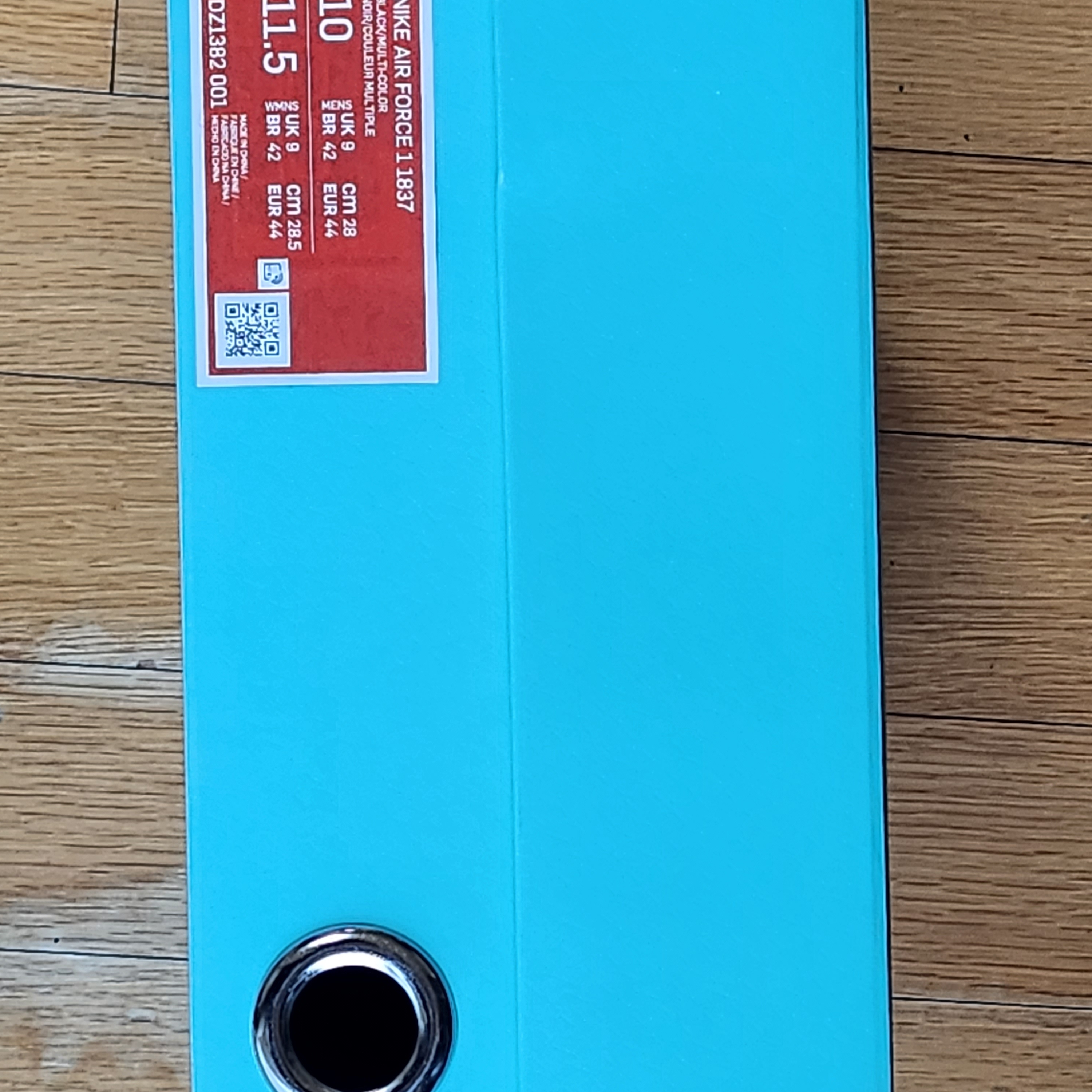 Nike x Tiffany & Co. Air Force 1 Low SP 1837 착용 스타일 - 4