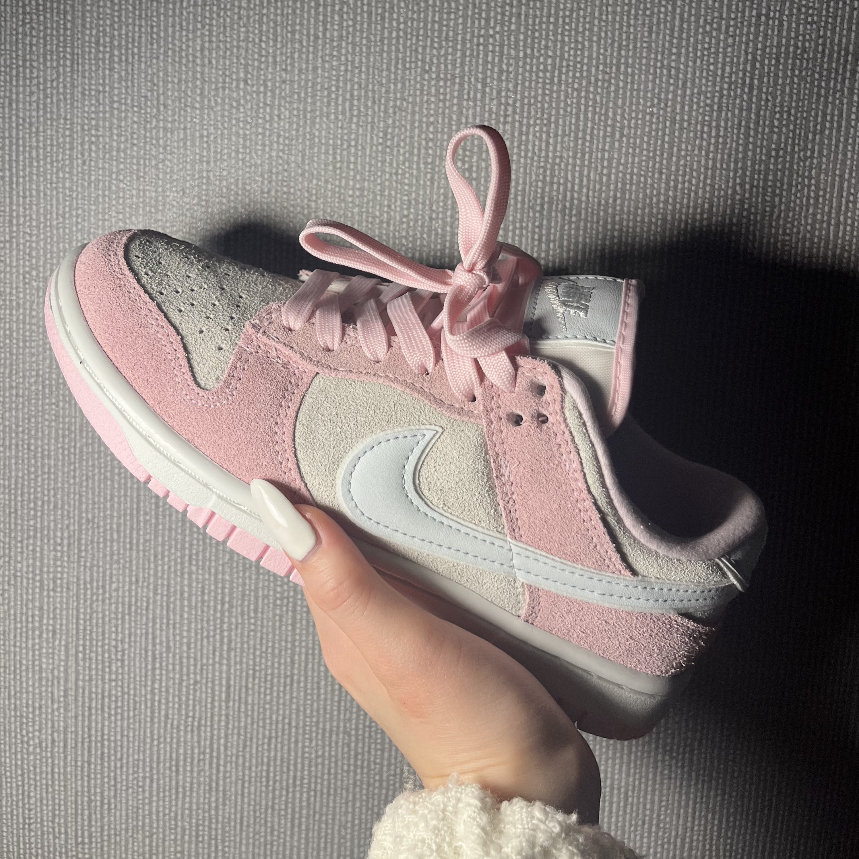 (W) Nike Dunk Low LX Pink Foam 착용 스타일 - 2