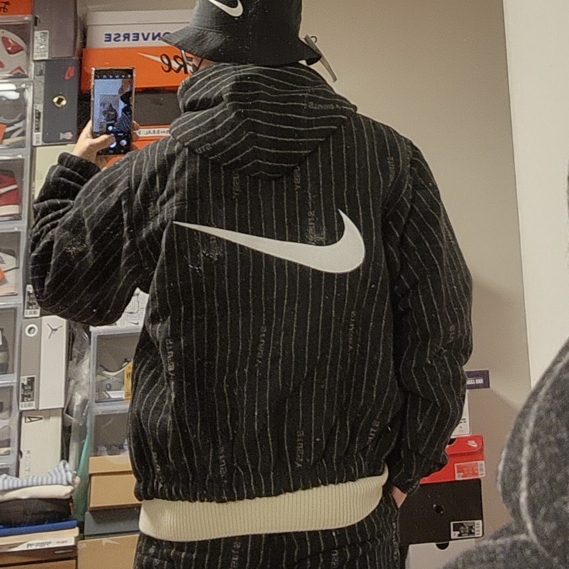 Nike x Stussy NRG Striped Wool Jacket Black (DR4023-010), Nike x Stussy NRG Striped Wool Pants Black (DR4021-010) 착용 스타일 - 4