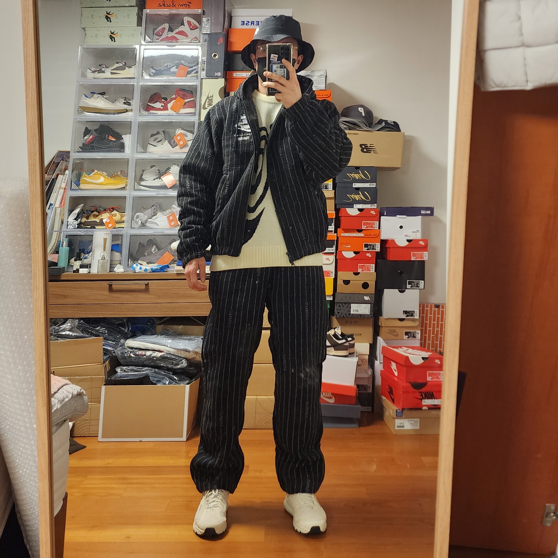 Nike x Stussy NRG Striped Wool Jacket Black (DR4023-010), Nike x Stussy NRG Striped Wool Pants Black (DR4021-010) 착용 스타일 - 2