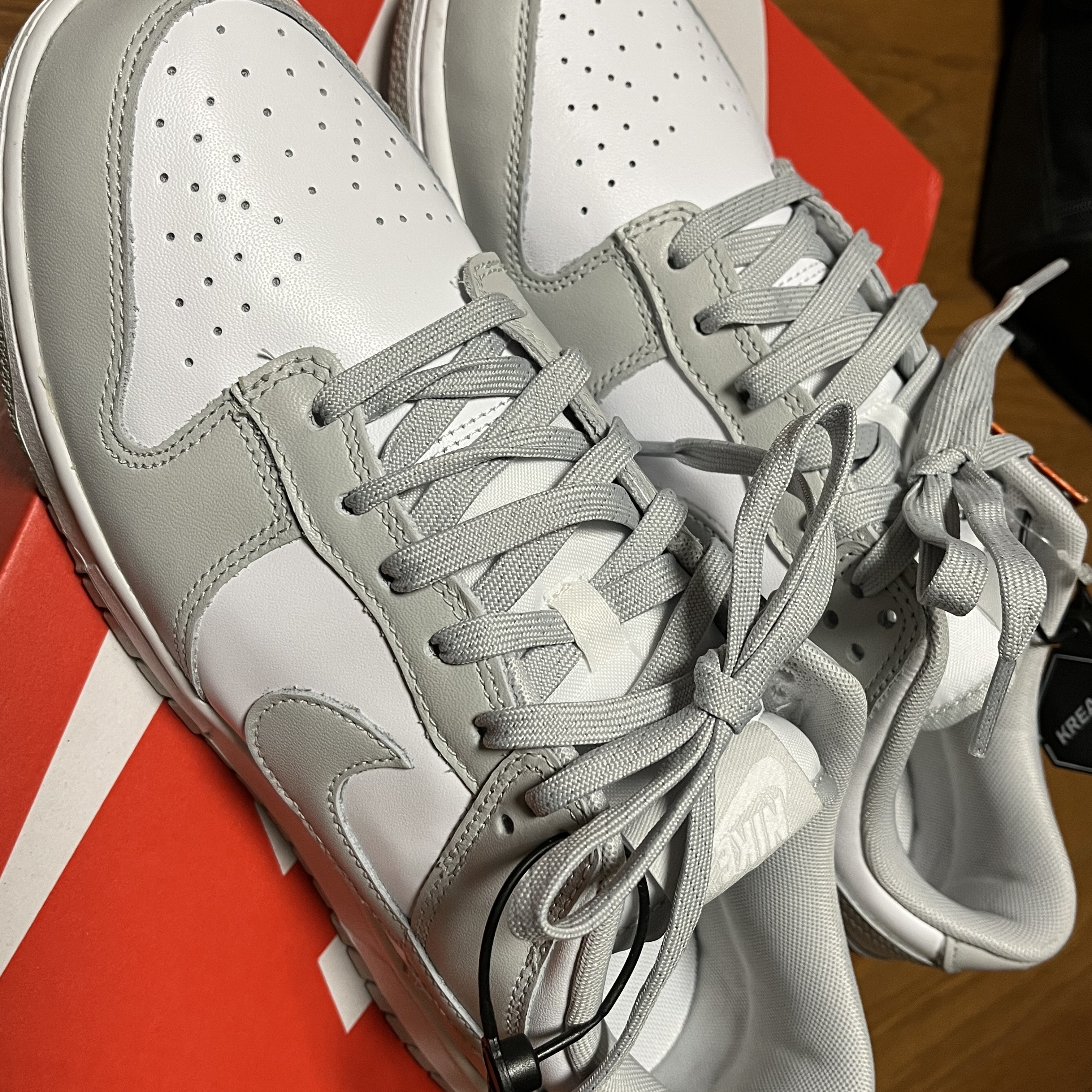 Nike Dunk Low Retro Grey Fog 착용 스타일