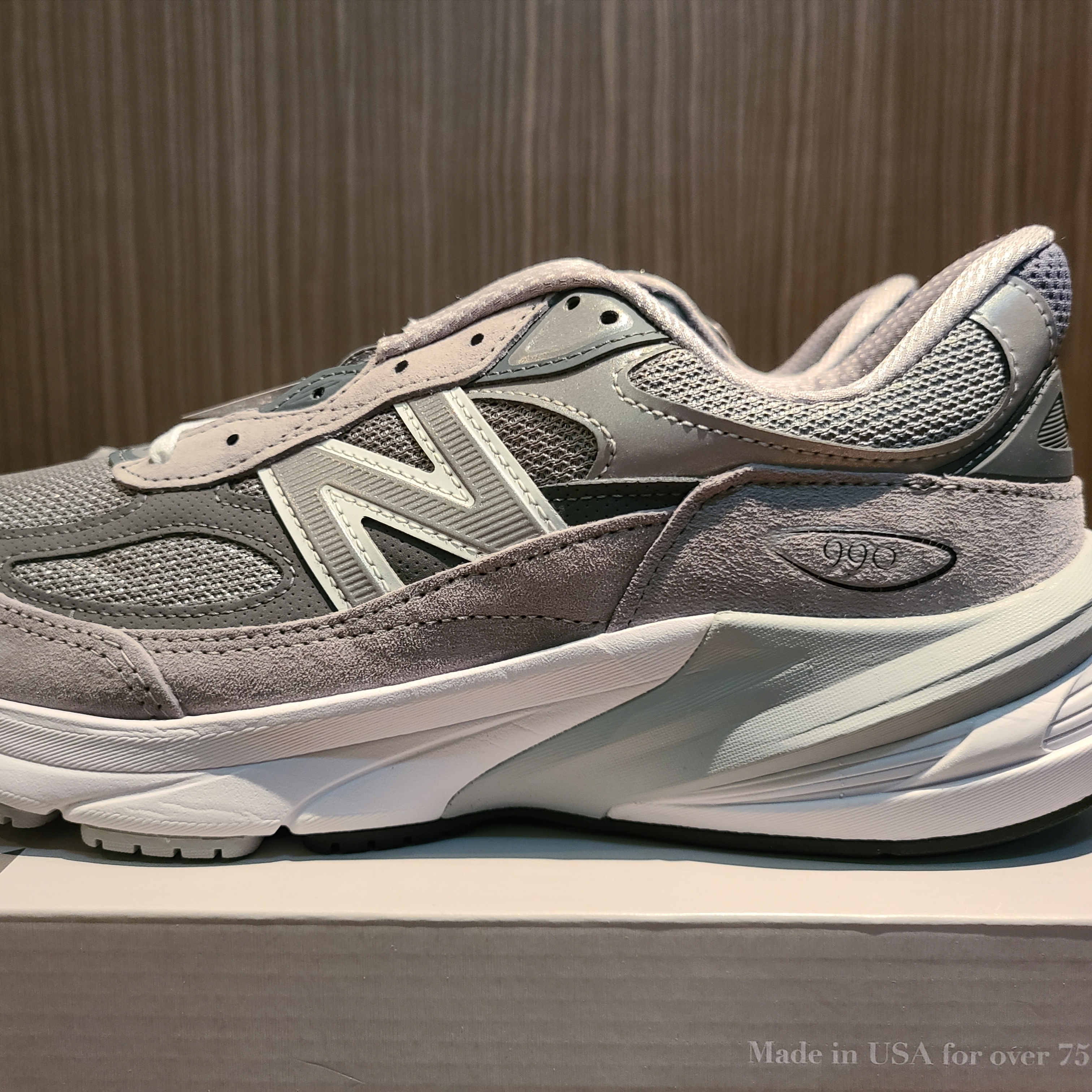 New Balance 990v6 Made in USA Grey - D Standard 착용 스타일 - 2