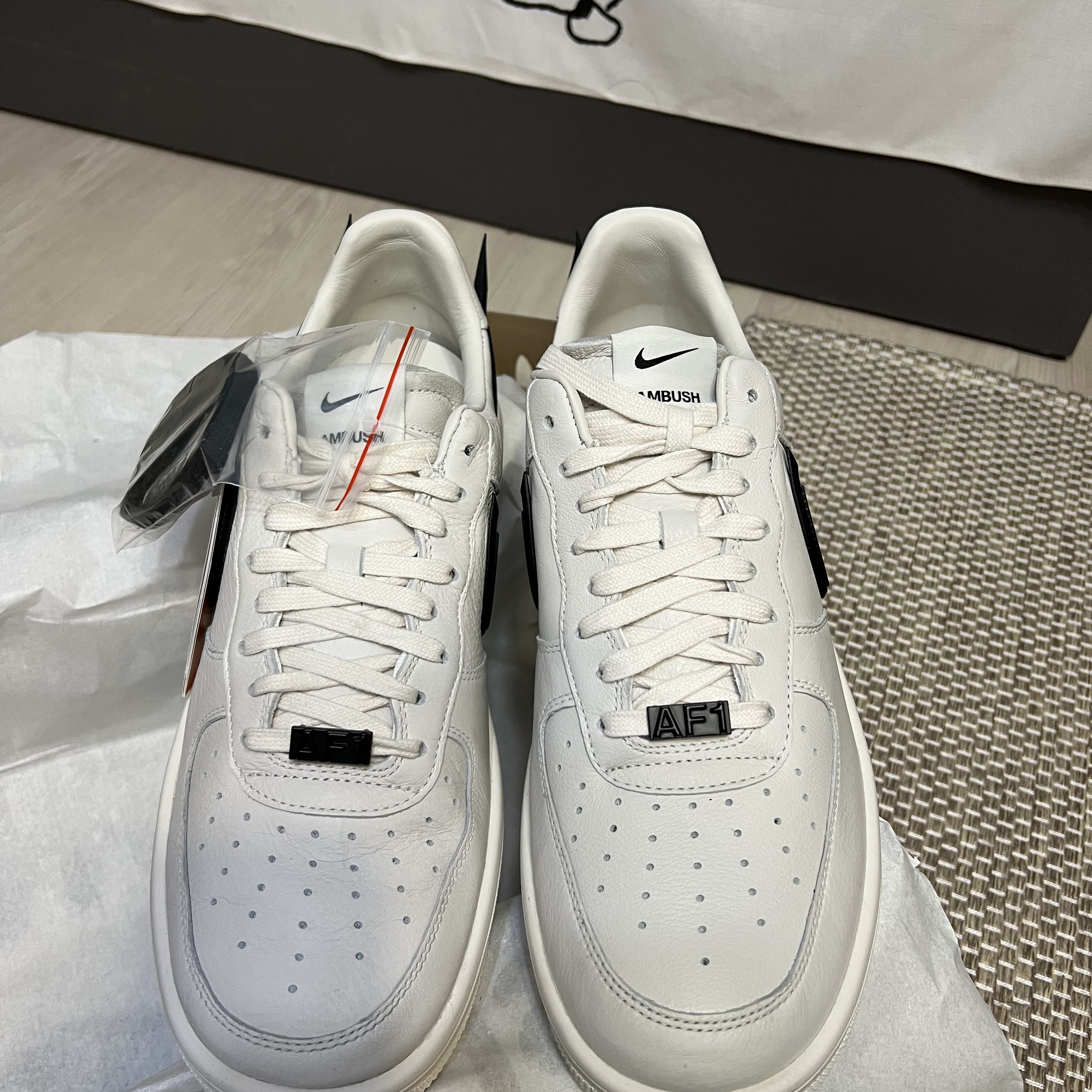 Nike x Ambush Air Force 1 Low SP Phantom 착용 스타일 - 5