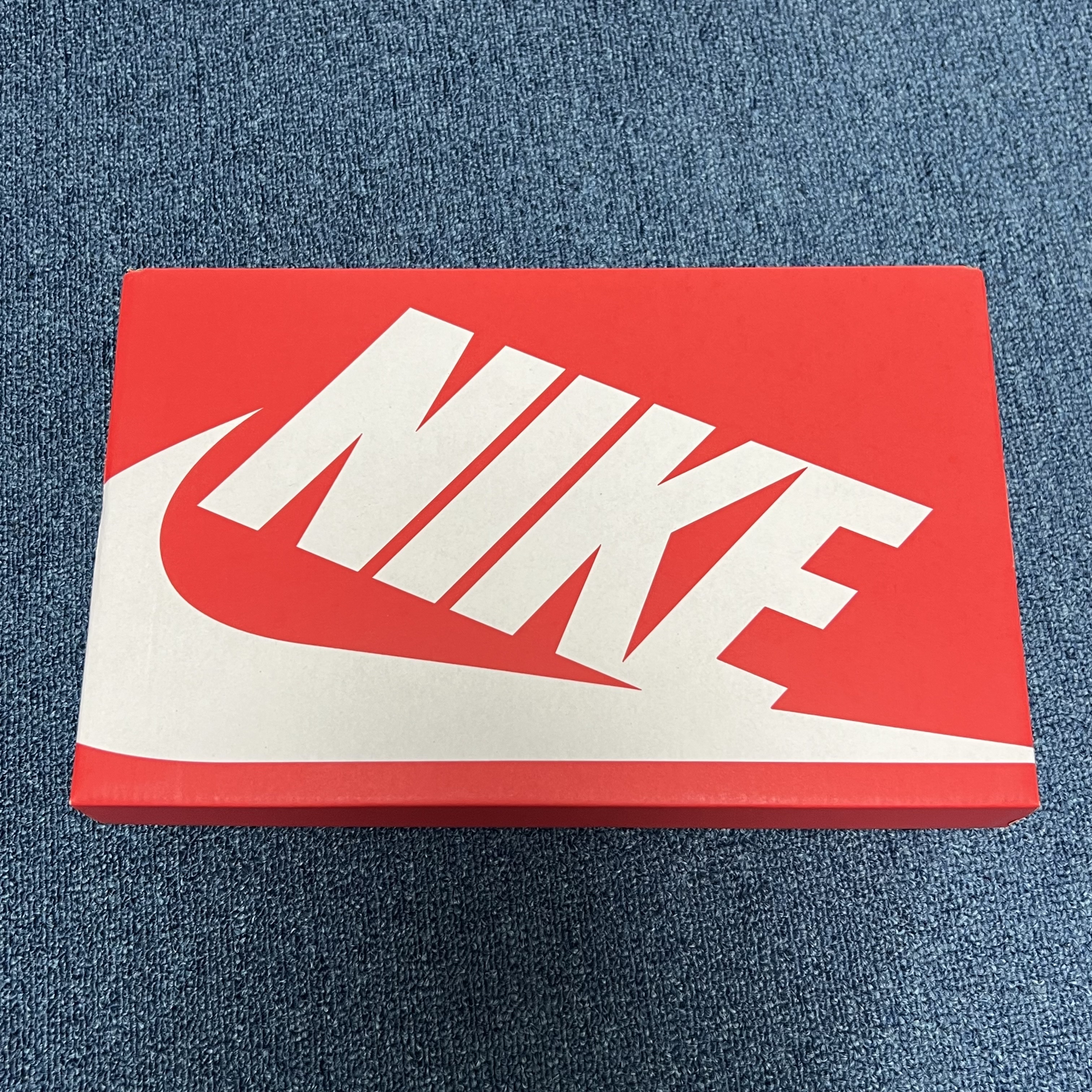 (W) Nike Dunk Low Sanddrift Metallic Gold 착용 스타일 - 1