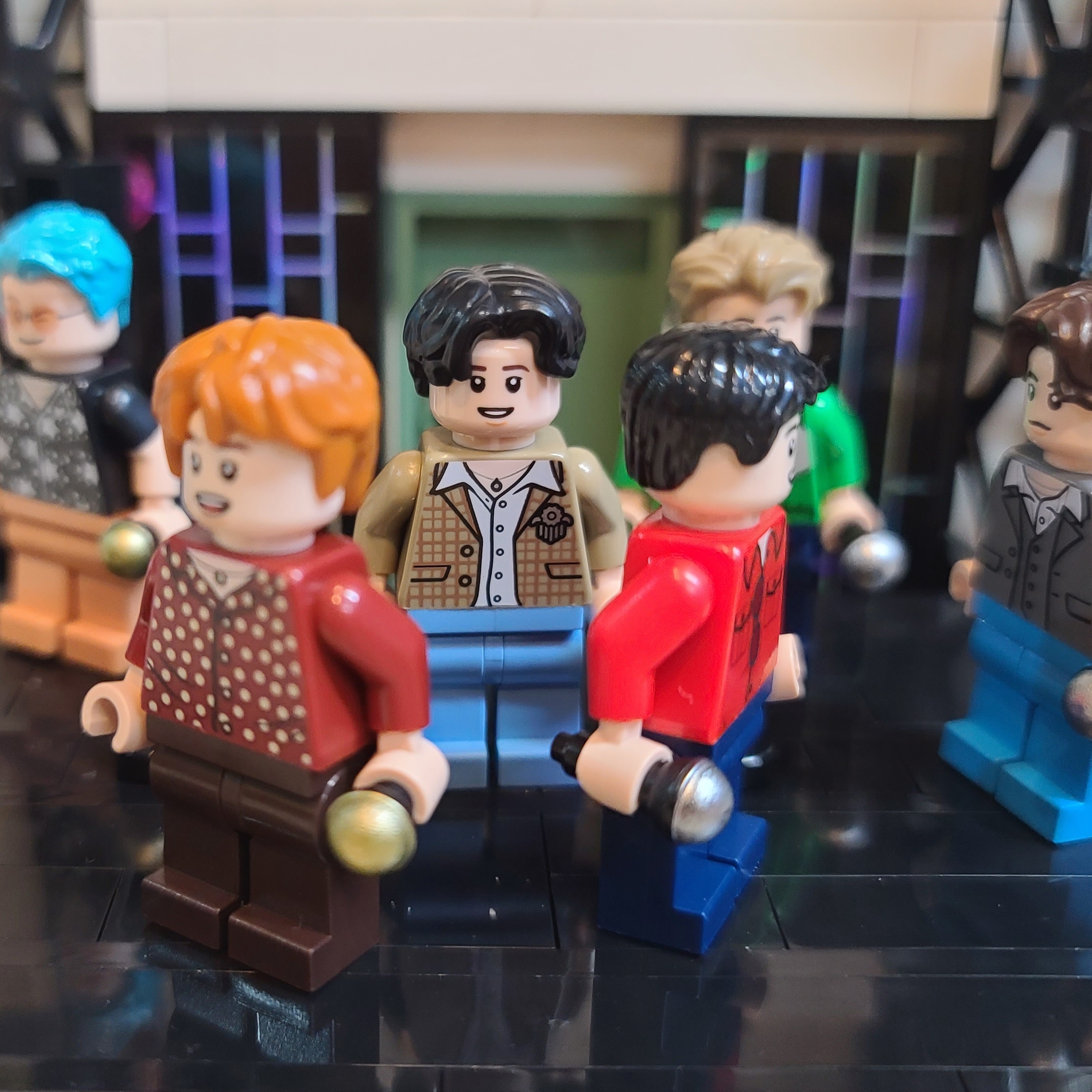 Lego BTS Dynamite 착용 스타일 - 3