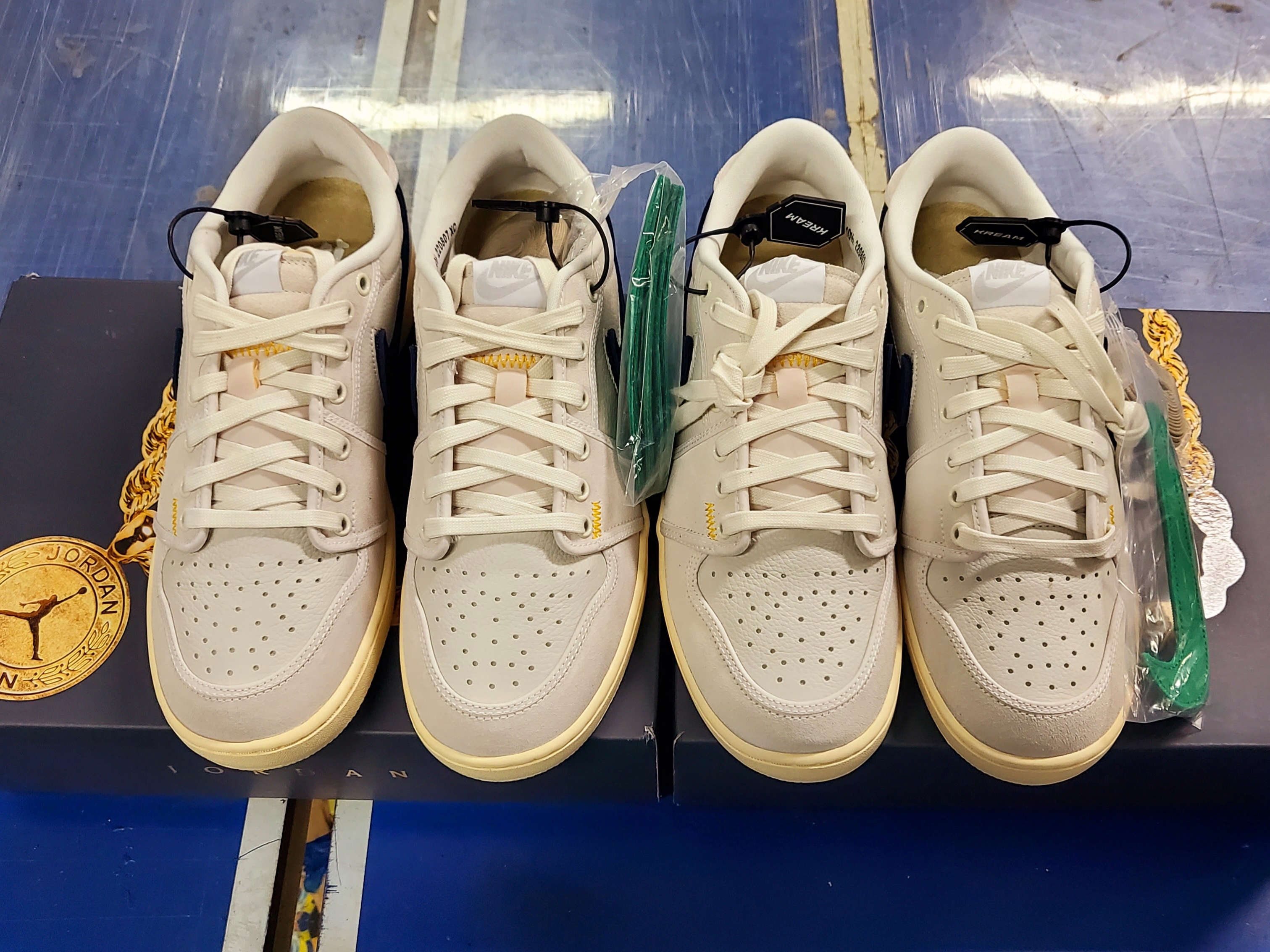 Jordan 1 x Union KO Low Sail Neutral Grey 착용 스타일 - 2