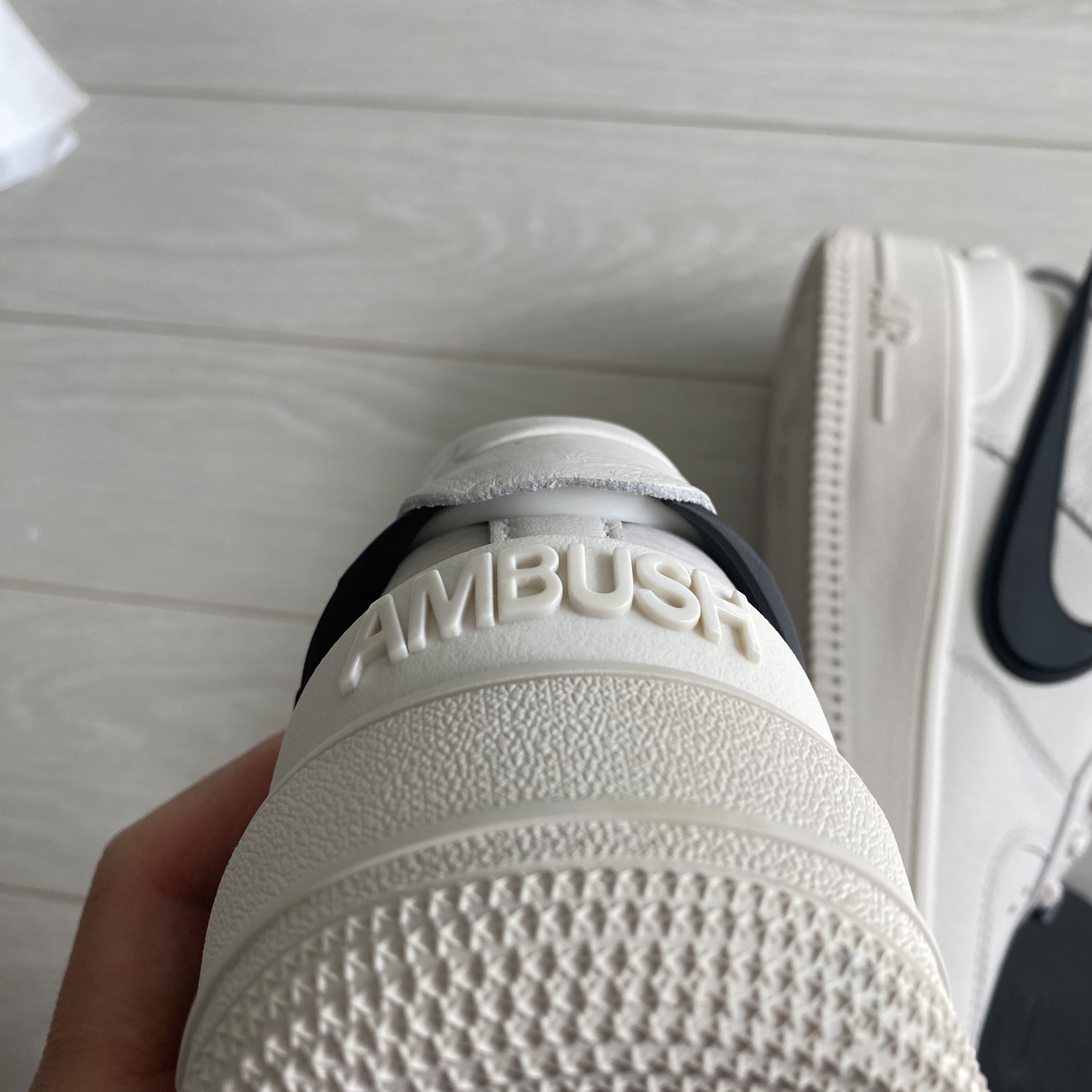 Nike x Ambush Air Force 1 Low SP Phantom 착용 스타일 - 2
