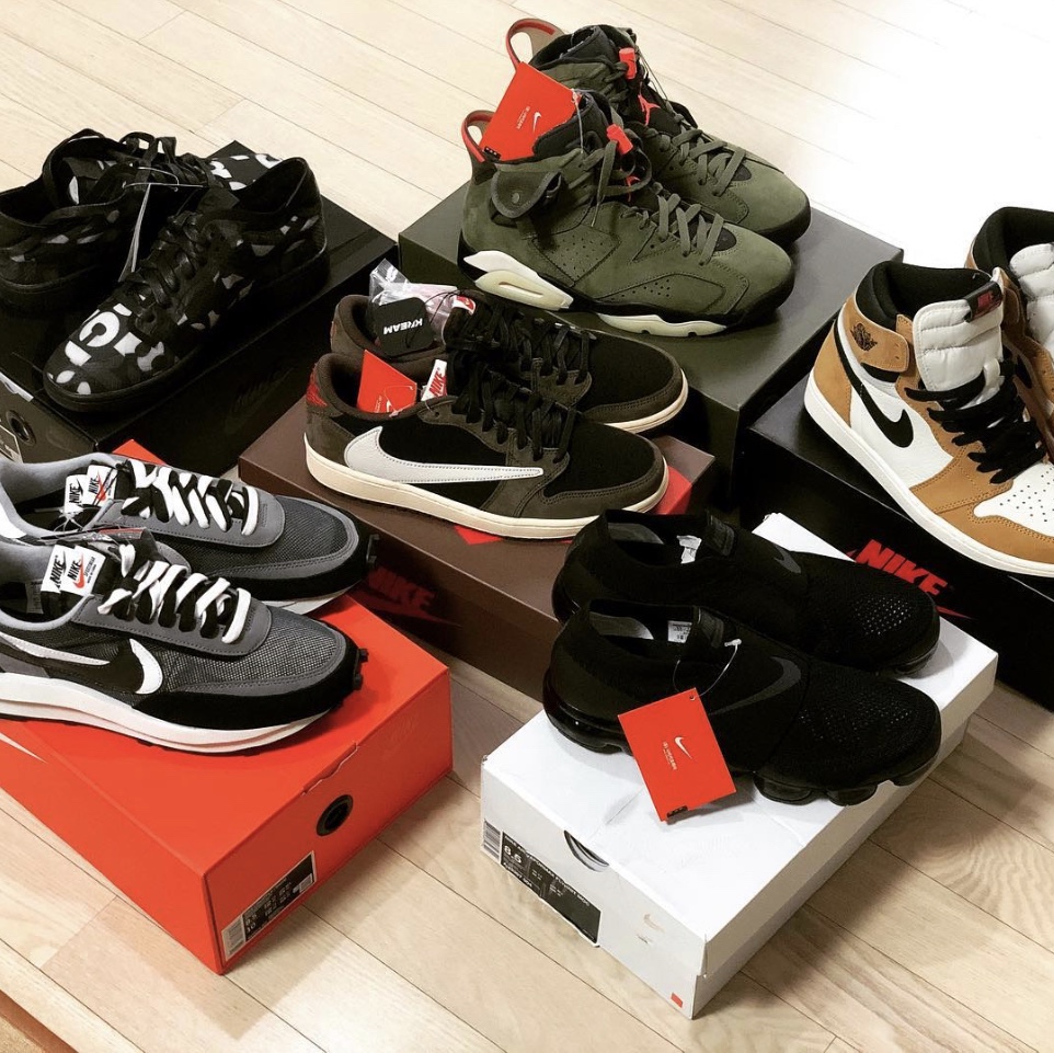 Jordan 1 Retro High Rookie of the Year, Jordan 1 x Travis Scott Retro Low OG SP Mocha 착용 스타일