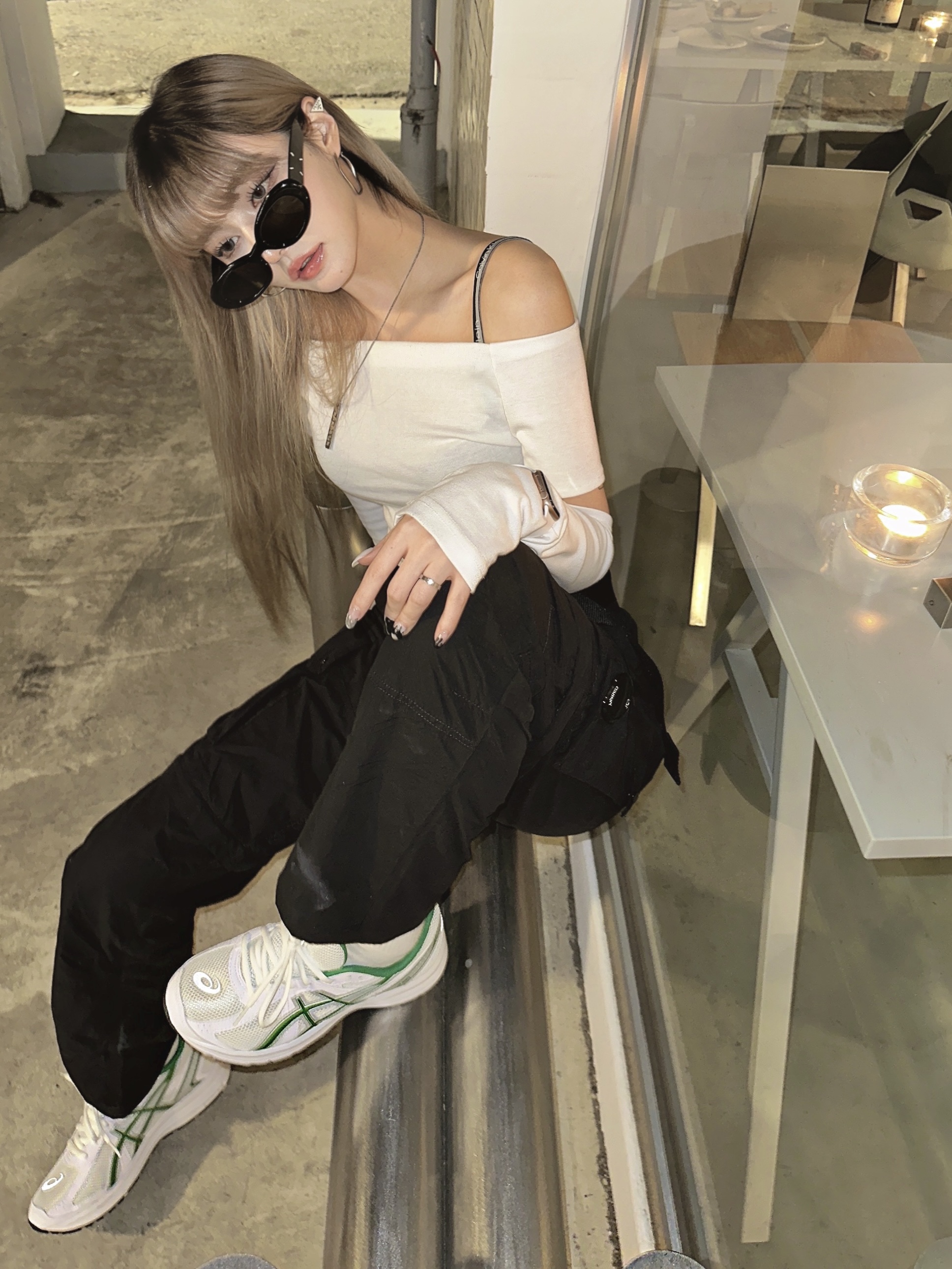 Asics Jog 100 S White Green - 2E Wide, Gentle Monster x Maison Margiela MM005 Black Black 착용 스타일 - 2
