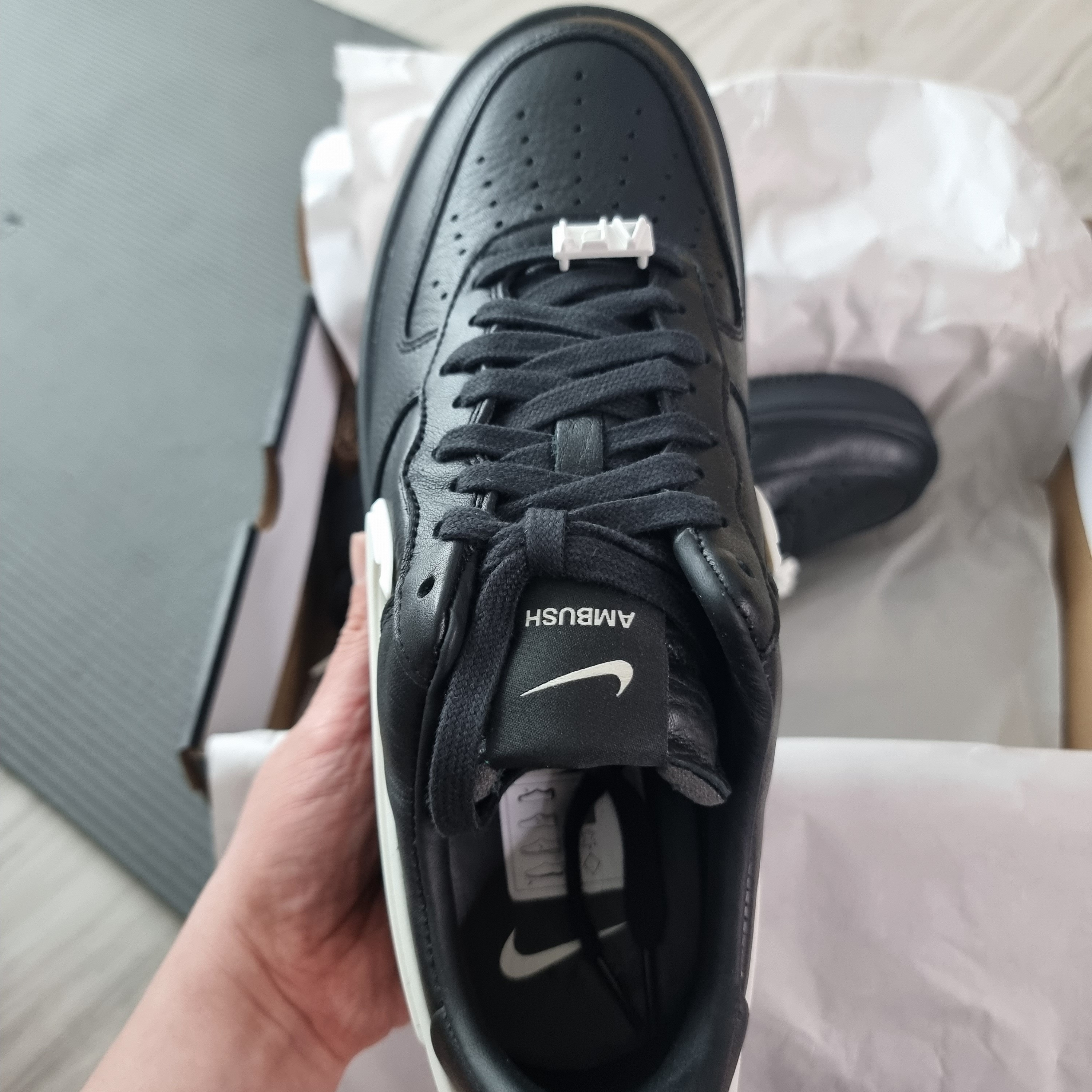 Nike x Ambush Air Force 1 Low SP Black 착용 스타일 - 3