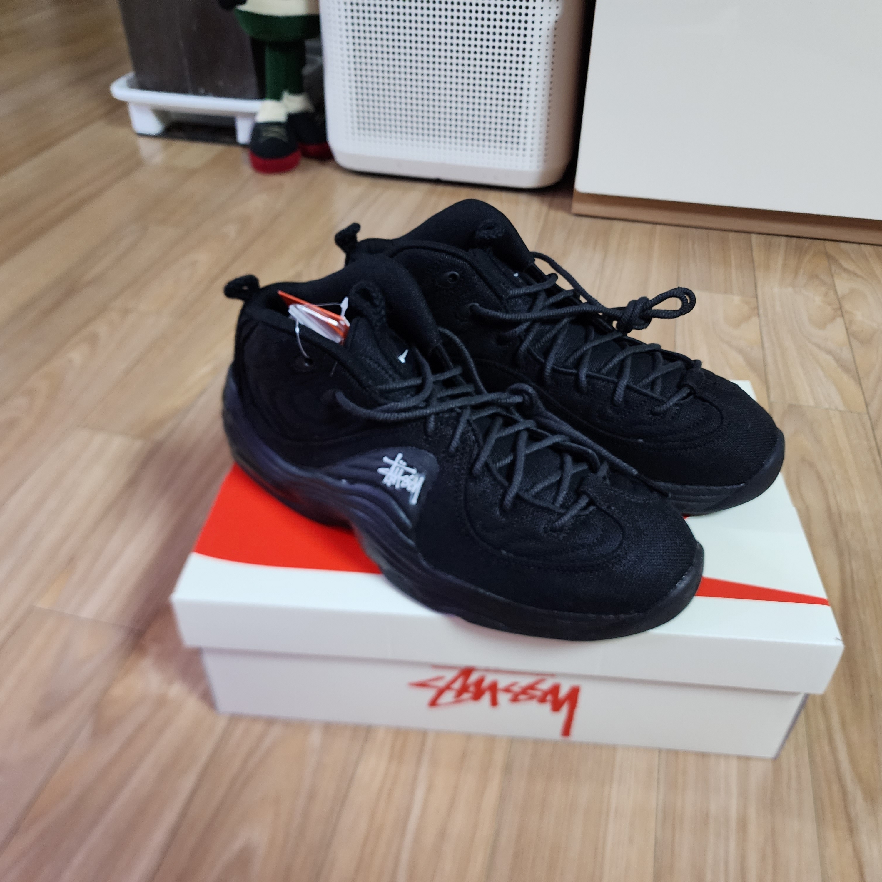 Jordan 1 Low Golf Wolf Grey 착용 스타일 - 1