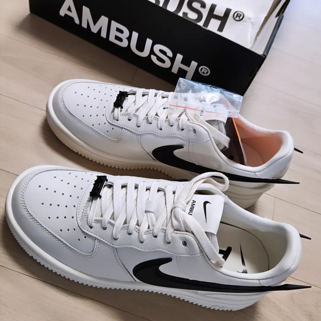 Nike x Ambush Air Force 1 Low SP Phantom 착용 스타일