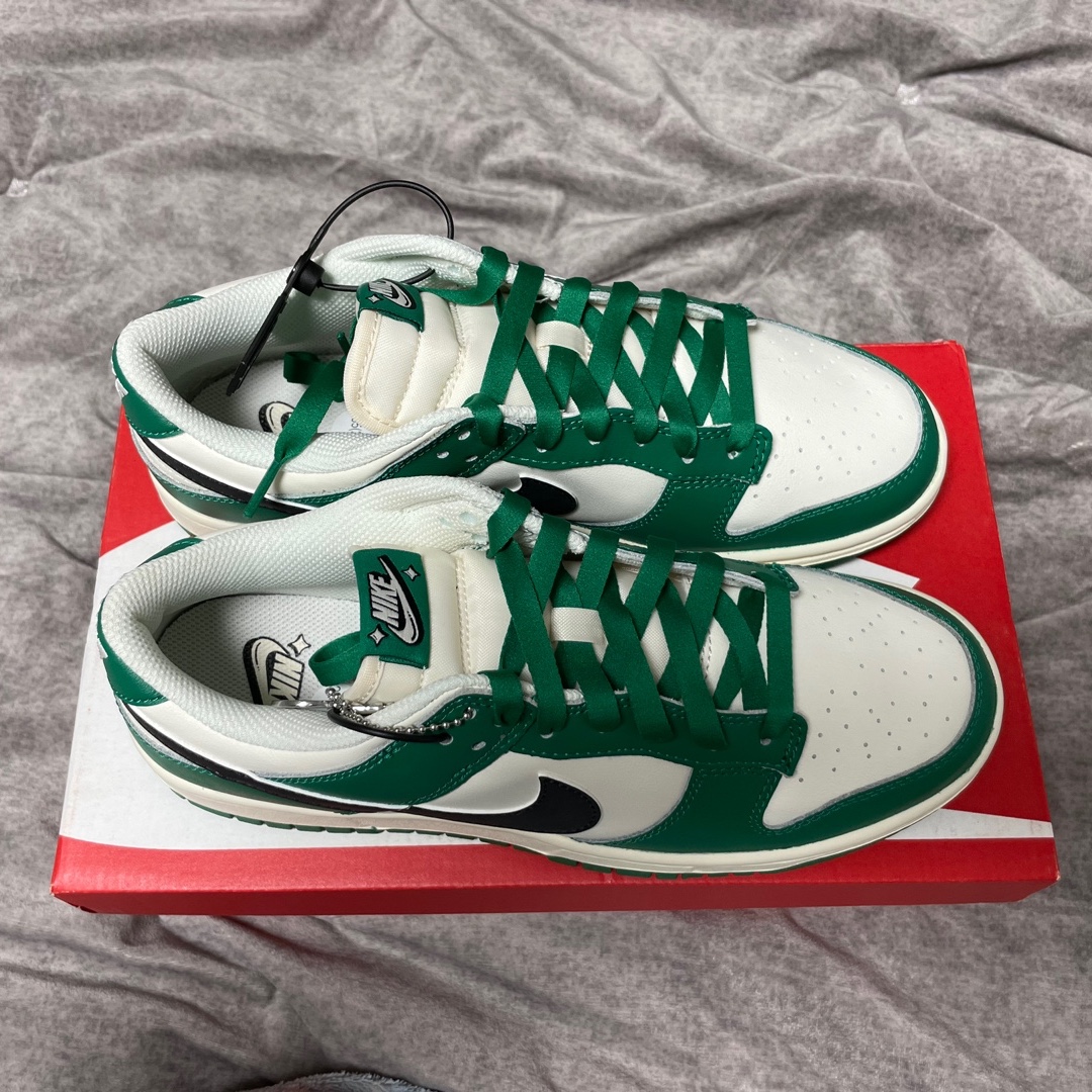 Nike Dunk Low Retro SE Jackpot Malachite 착용 스타일