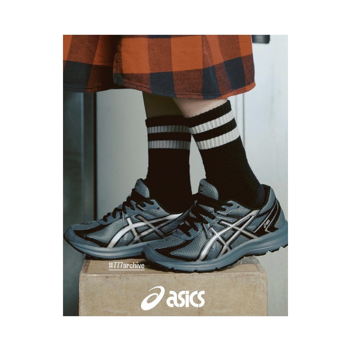 Asics Jog 100 S Steel Grey - 2E Wide 착용 스타일 - 1