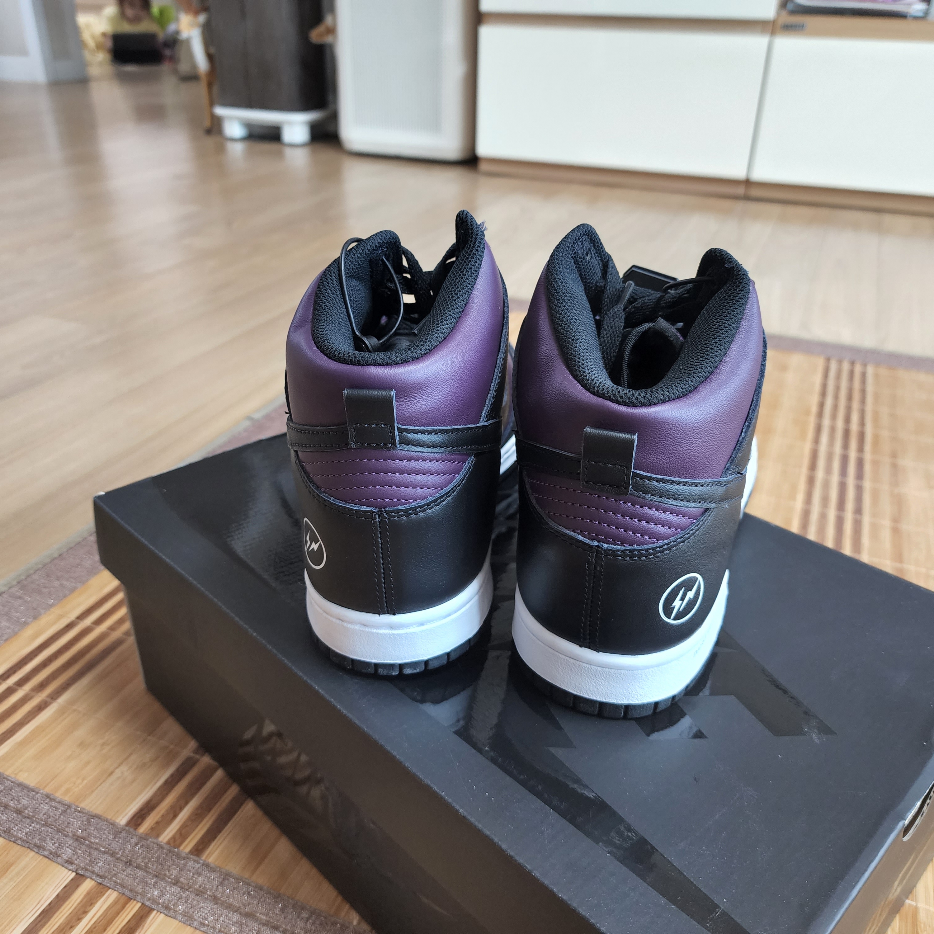 Nike x Fragment Dunk High Black 착용 스타일 - 3