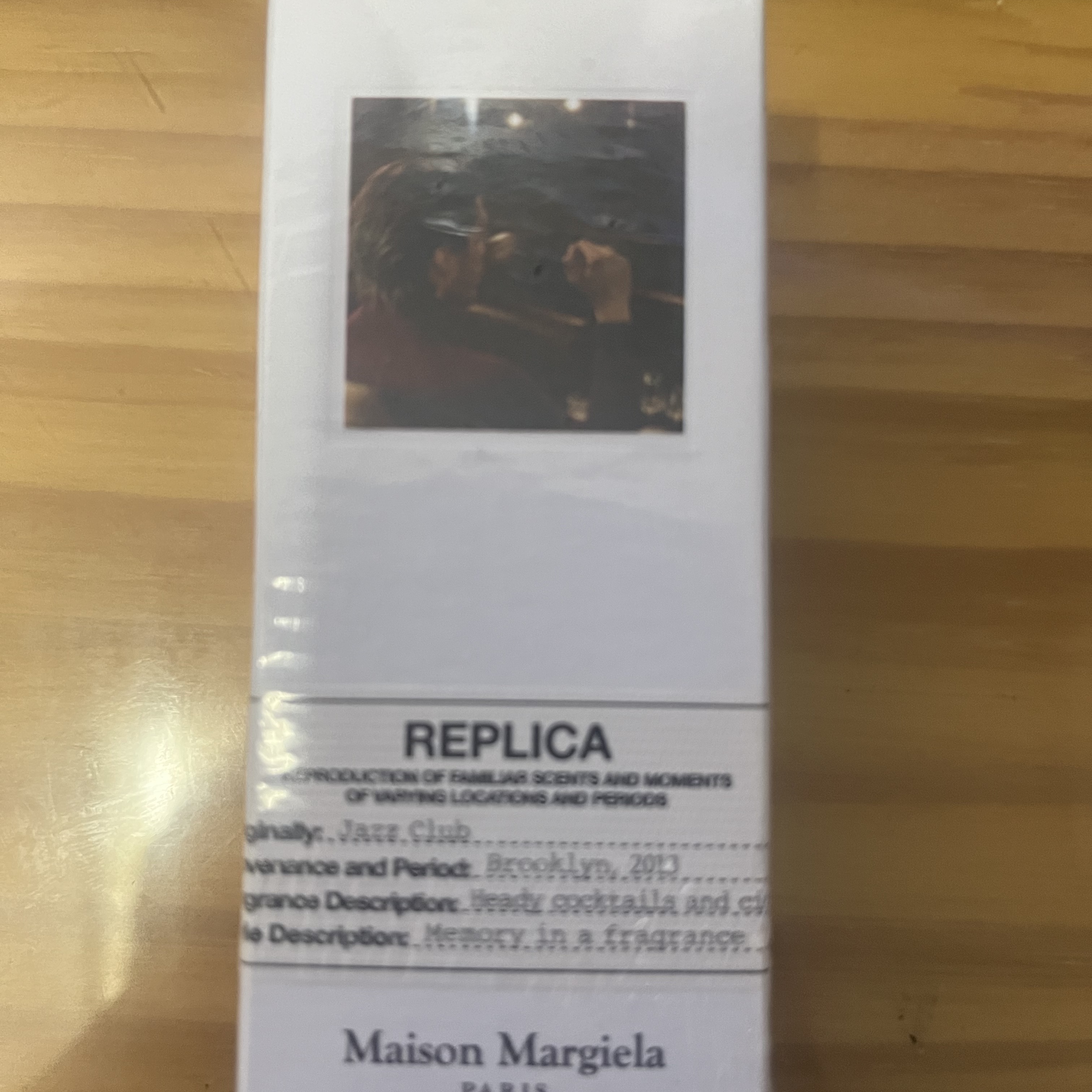 Maison Margiela Replica Jazz Club Eau De Toilette 30ml 착용 스타일