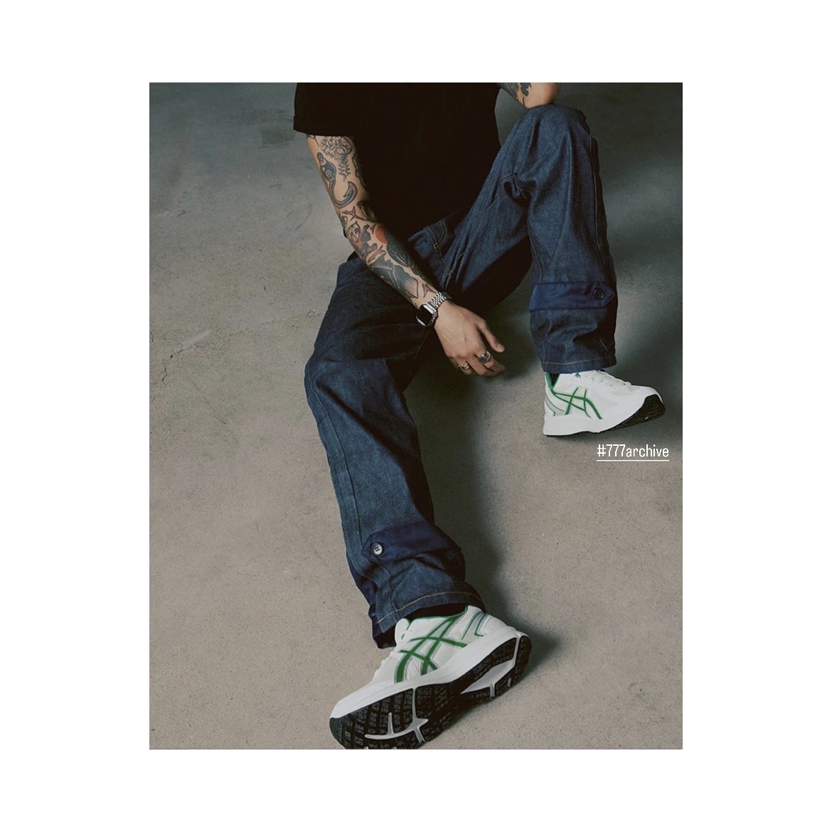 Asics Jog 100 S White Green - 2E Wide 착용 스타일 - 4
