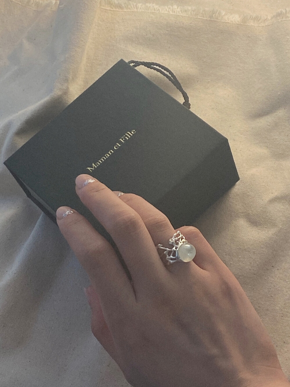 Maman et Fille Women Lili Rainbow Ring 착용 스타일 - 1
