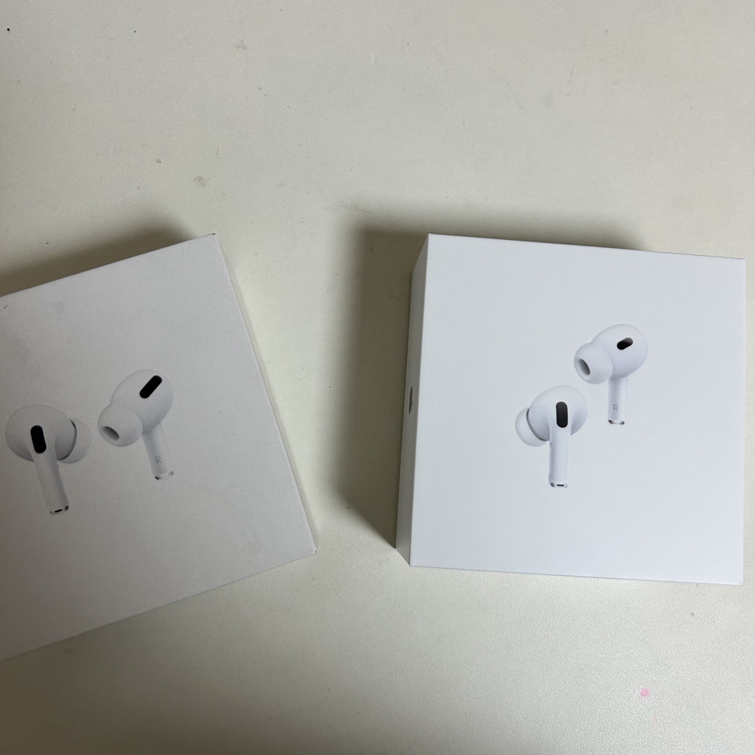 Apple AirPods Pro 2nd Gen (Korean Ver.), Apple AirPods Pro with MagSafe Charging Case (Korean Ver.) 착용 스타일