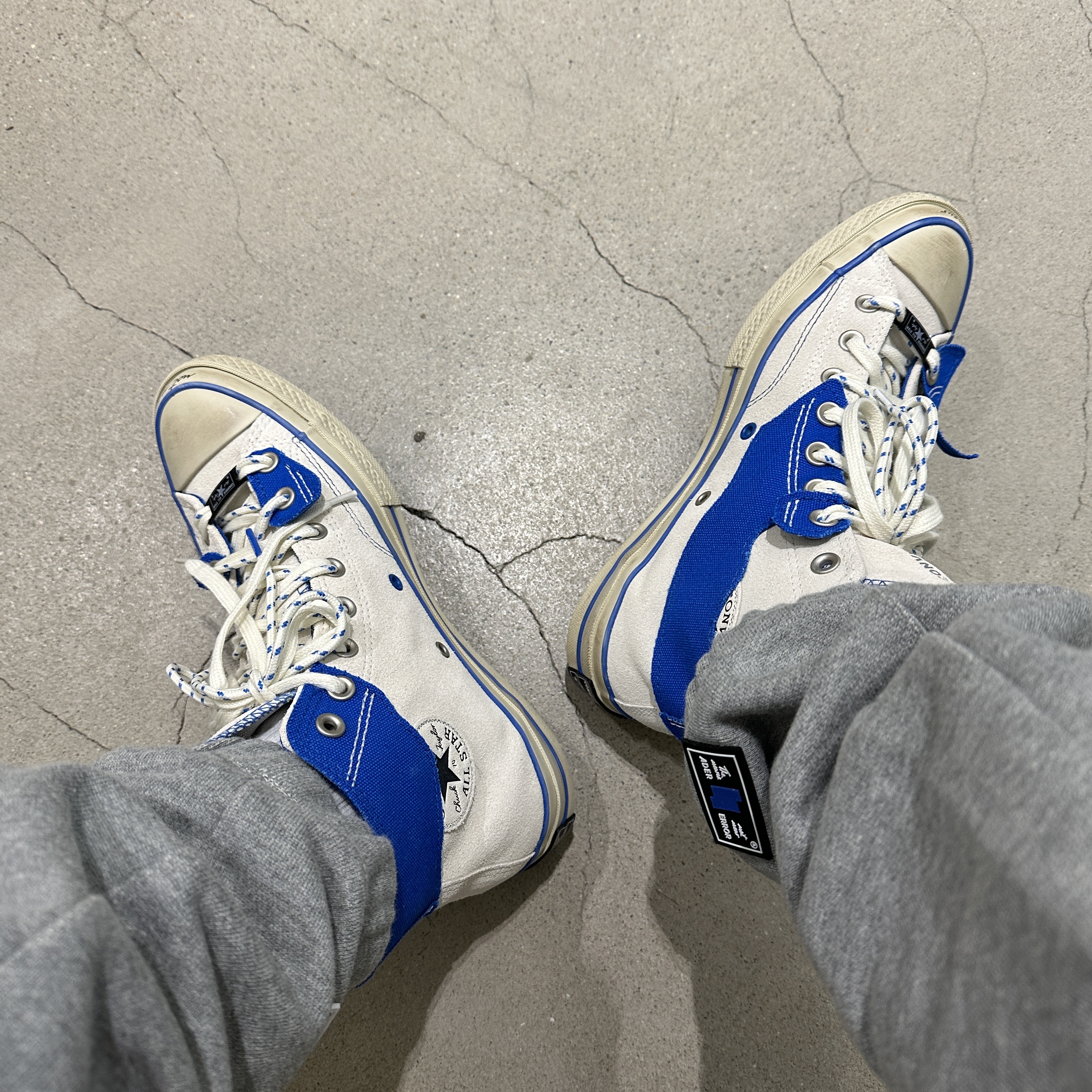 Converse x Ader Error Chuck 70 High White, Converse x Ader Error Shapes Pants Vintage Grey Heather 착용 스타일