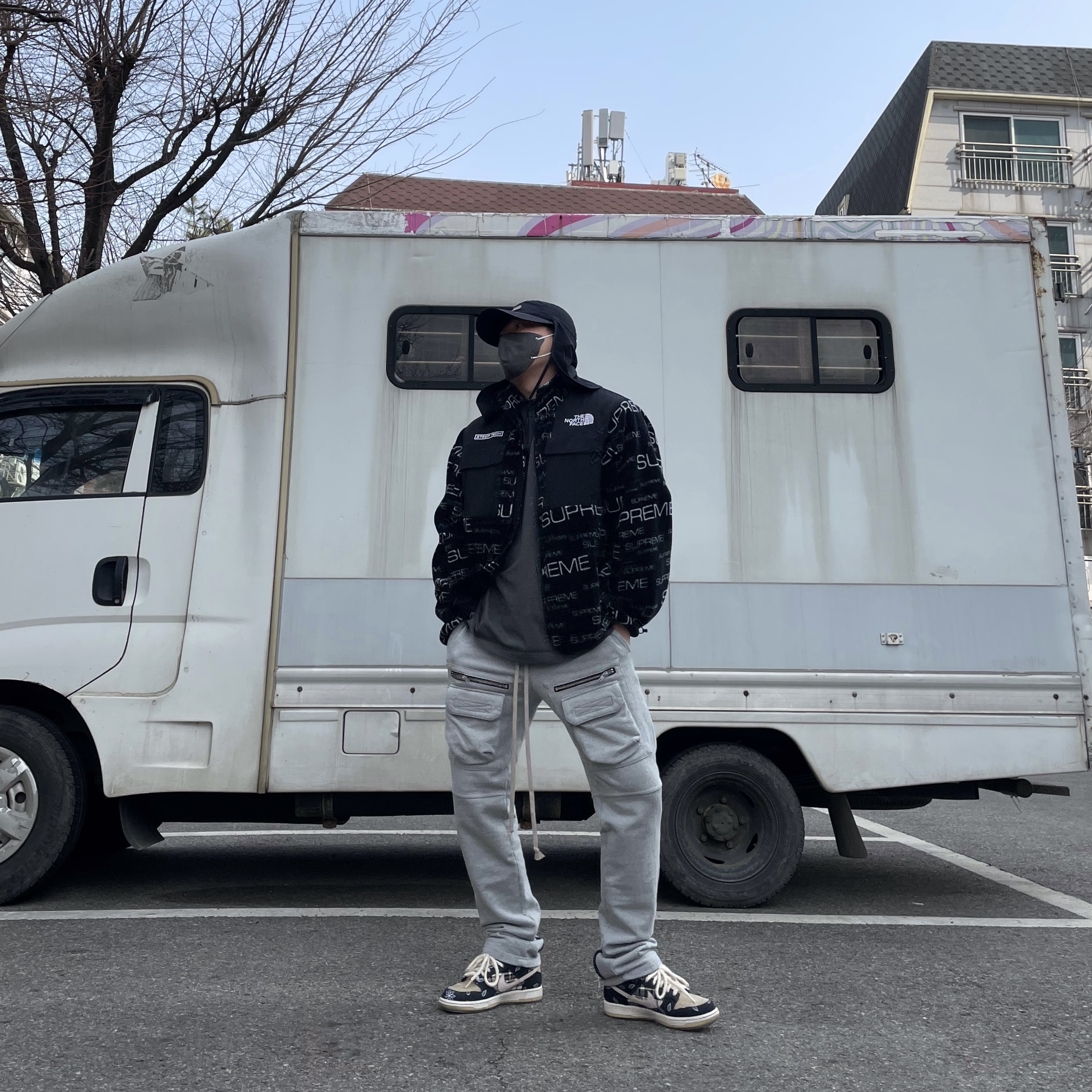 Supreme x The North Face Steep Tech Fleece Jacket Black - 21FW, Nike x Travis Scott SB Dunk Low 착용 스타일 - 1