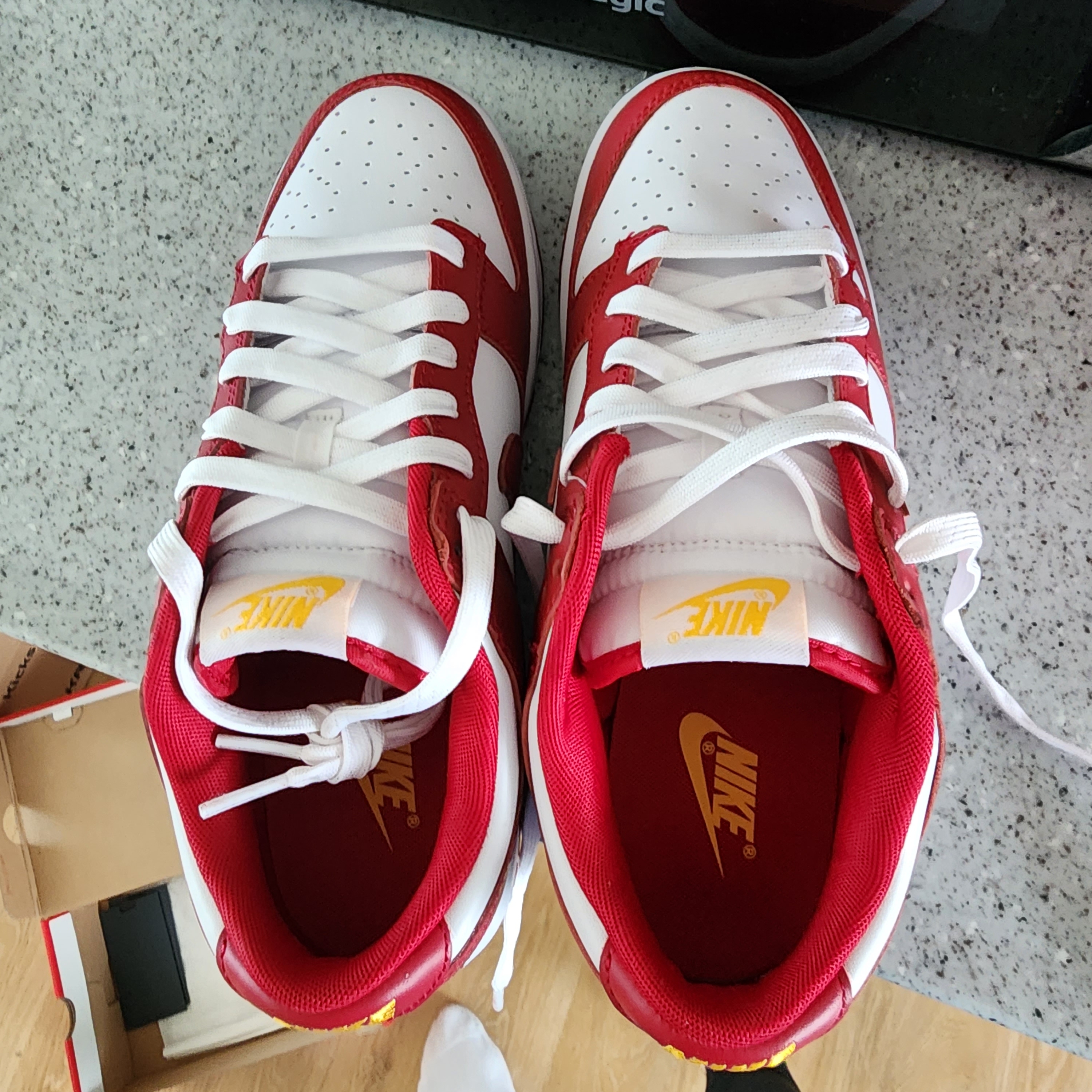 Nike Dunk Low Retro Gym Red 착용 스타일 - 2