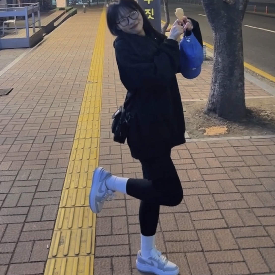 (W) Jordan 1 Elevate Low White and Wolf Grey 착용 스타일
