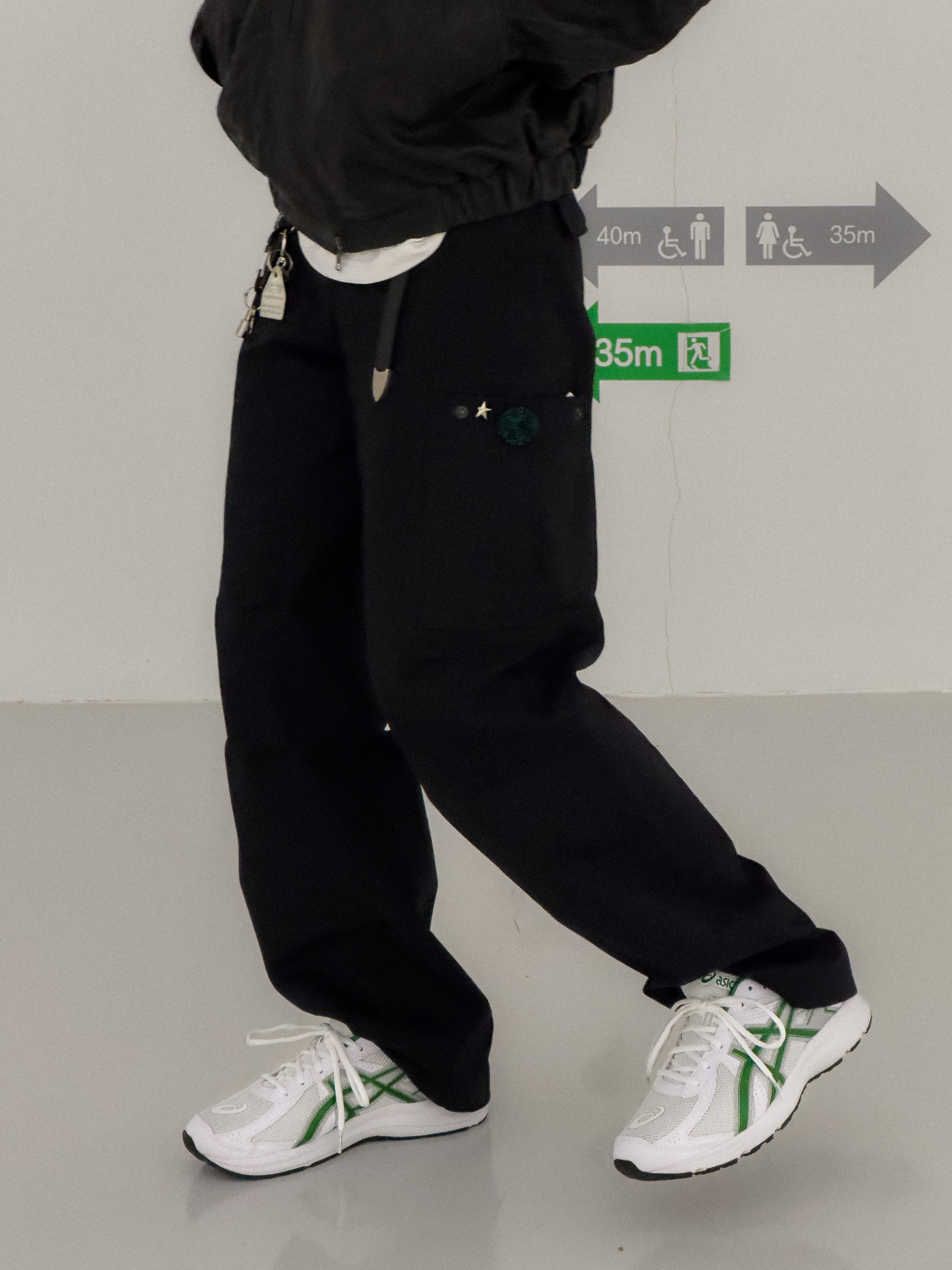 Asics Jog 100 S White Green - 2E Wide 착용 스타일 - 5