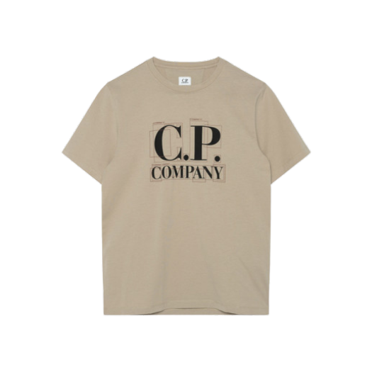 C.P. 컴퍼니 30/1 저지 라지 그래픽 로고 티셔츠 코블스톤 - 23SS