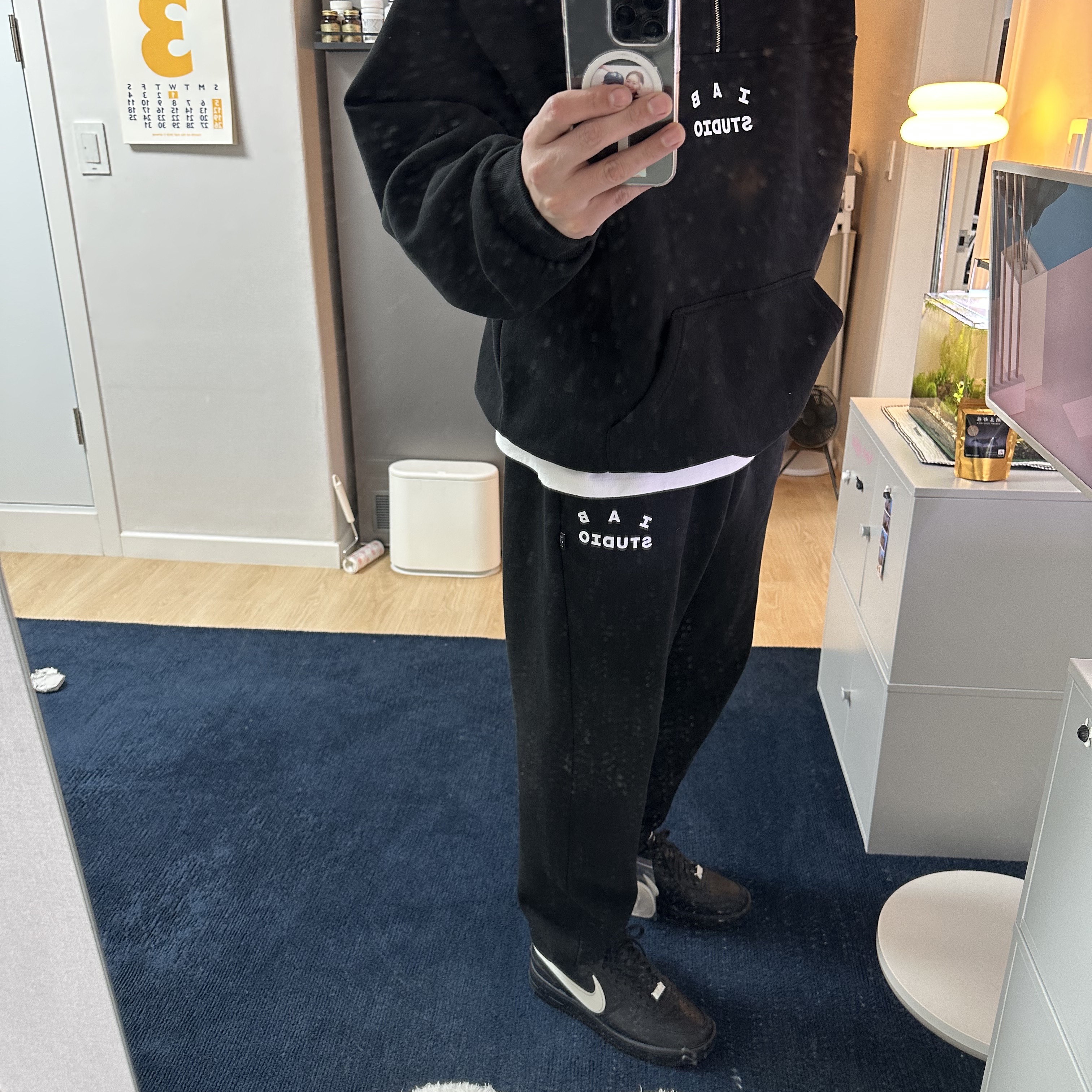 Nike x Ambush Air Force 1 Low SP Black, IAB Studio Half Zip-Up Black White 착용 스타일 - 2