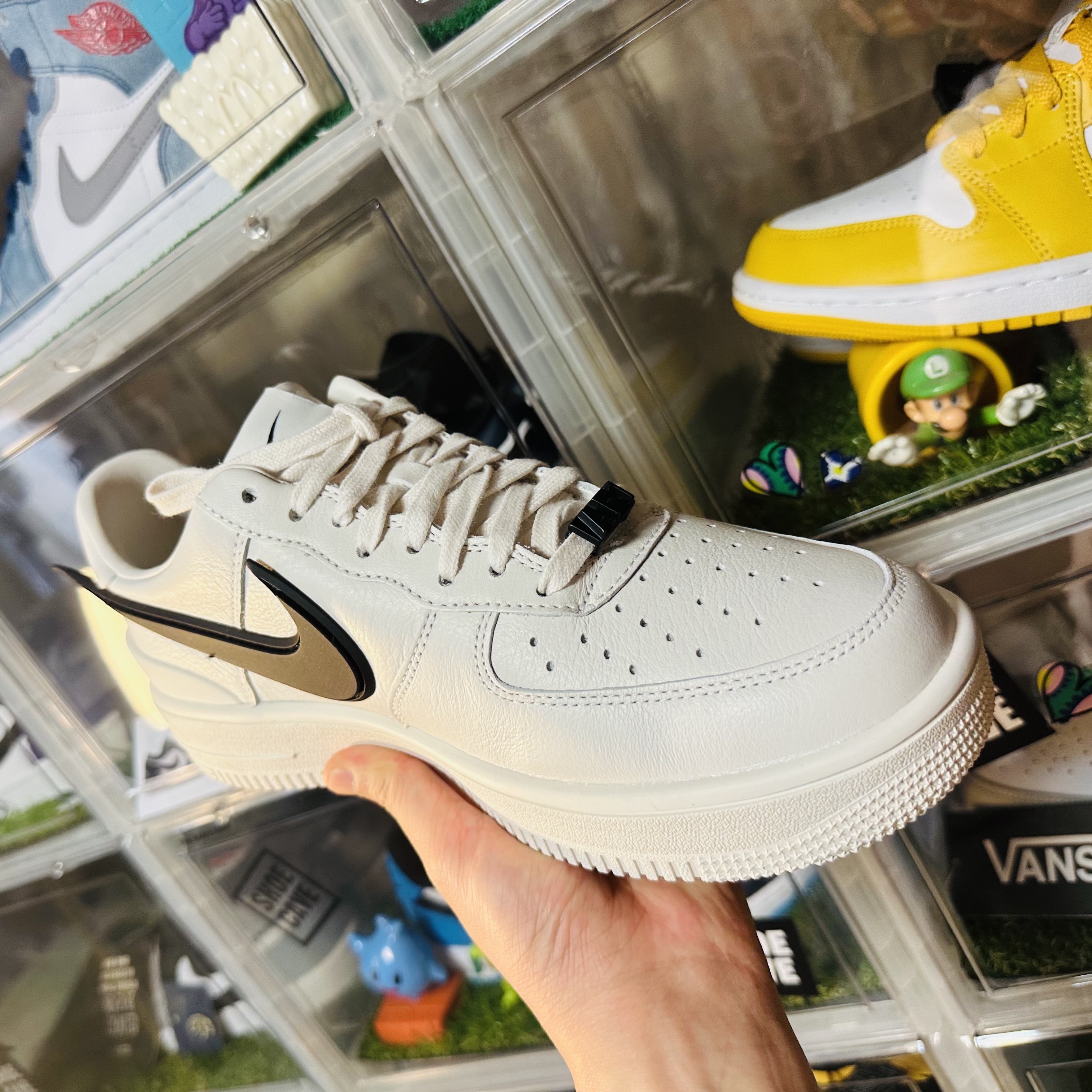 Nike x Ambush Air Force 1 Low SP Phantom 착용 스타일 - 3