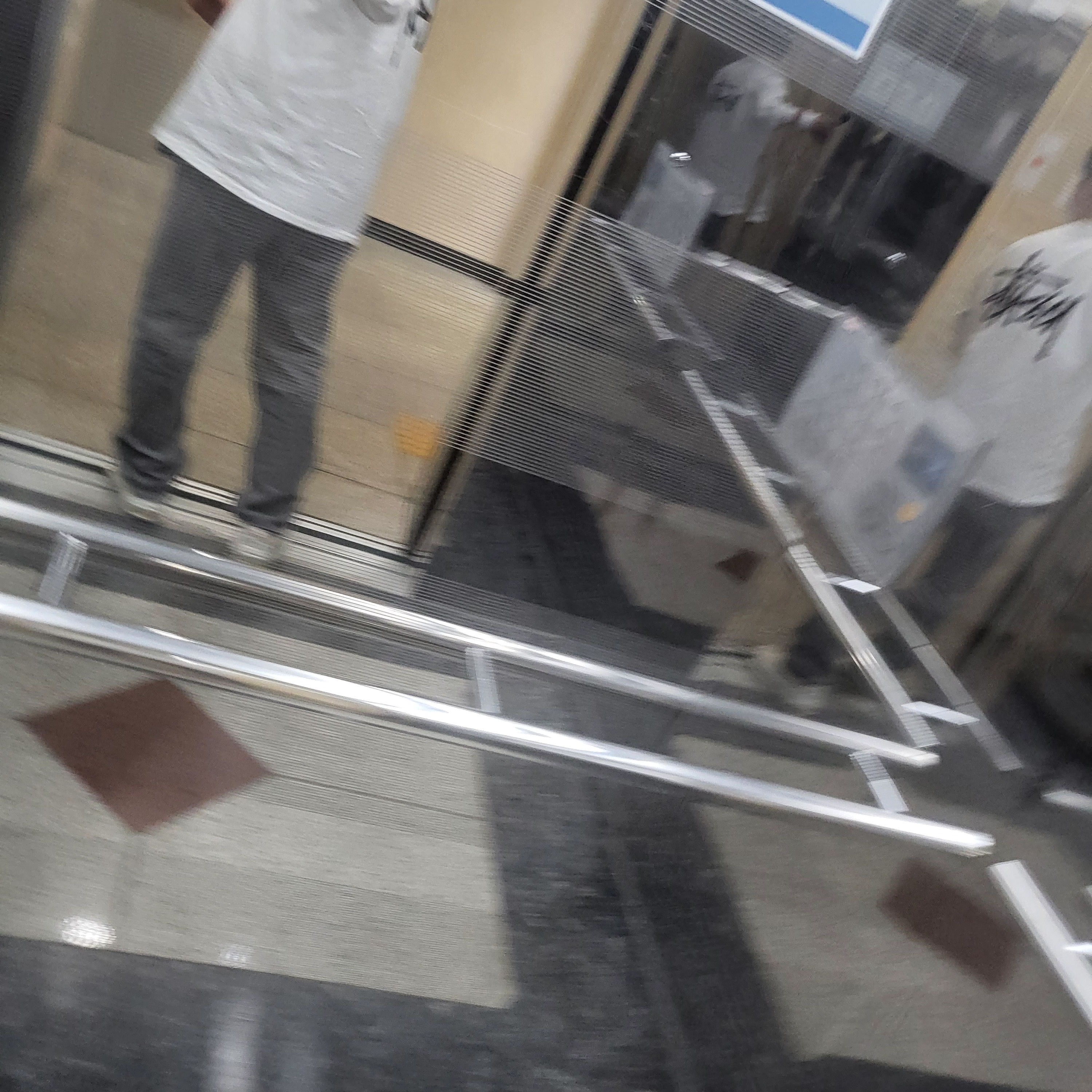 Stussy Basic Stussy LS T-Shirt White 2022 착용 스타일 - 1
