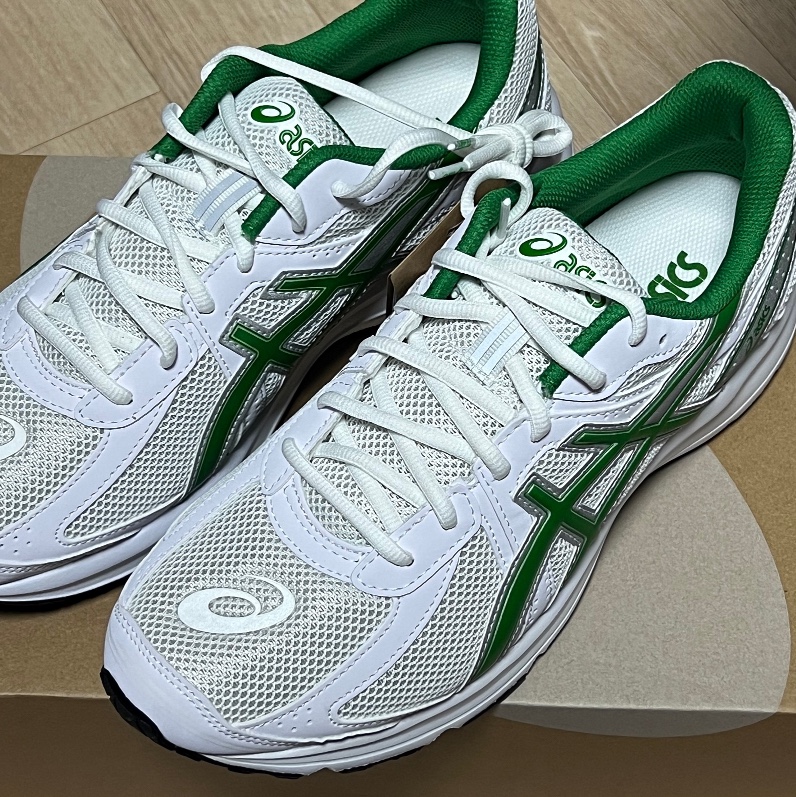 Asics Jog 100 S White Green - 2E Wide 착용 스타일 - 3