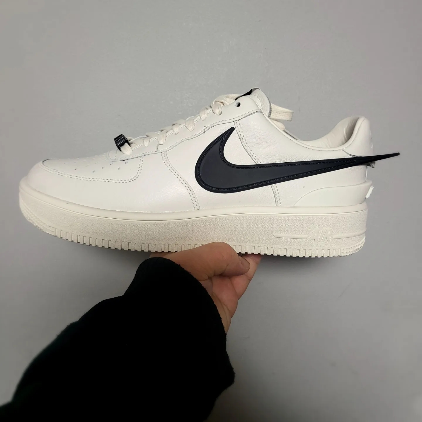 Nike x Ambush Air Force 1 Low SP Phantom 착용 스타일 - 1