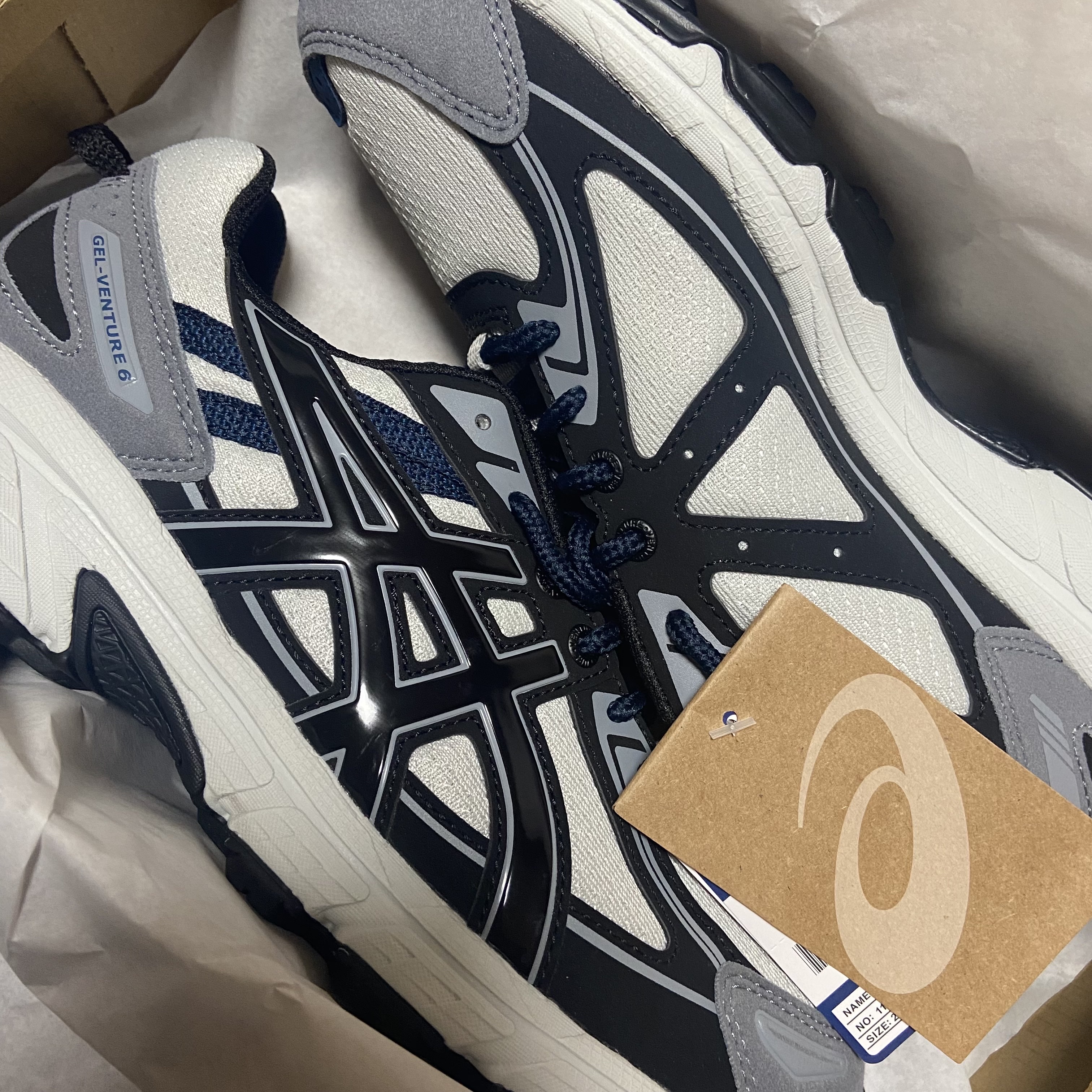 Asics Gel-Venture 6 SPS Glacier Grey 착용 스타일