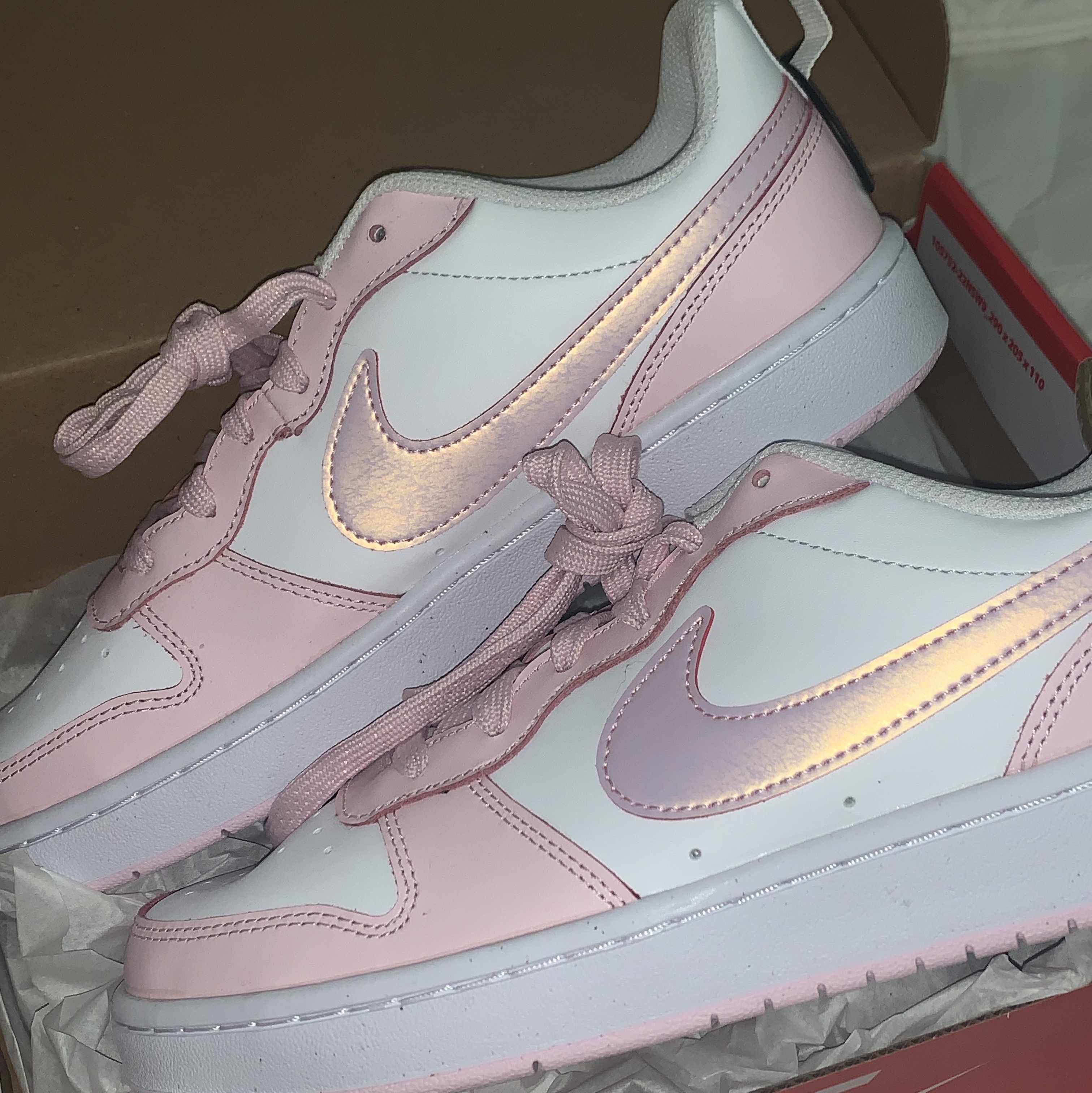 (GS) Nike Court Borough 2 SE White Pink Foam 착용 스타일