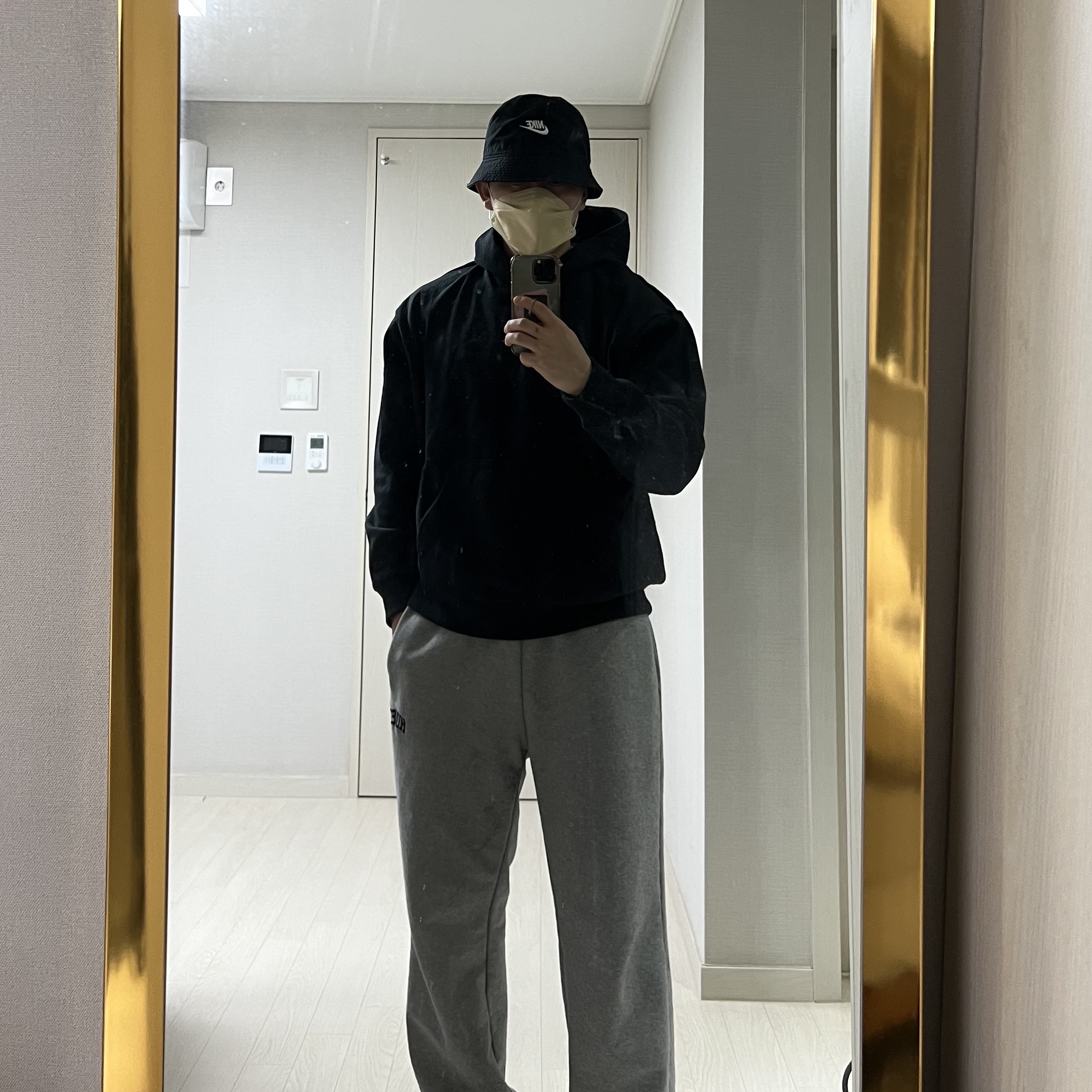 Jordan x A Ma Maniere Jacquard Hoodie Black - Asia, Nike Futura Washed Bucket Hat Black 착용 스타일