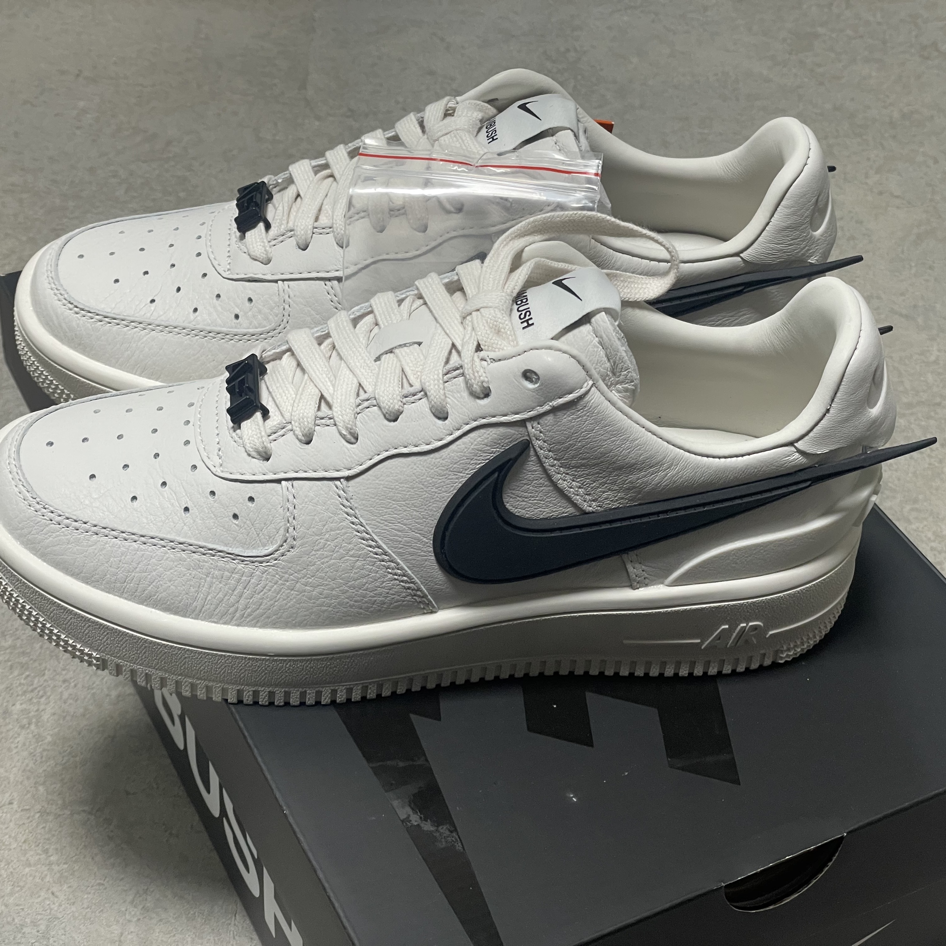 Nike x Ambush Air Force 1 Low SP Phantom 착용 스타일 - 2