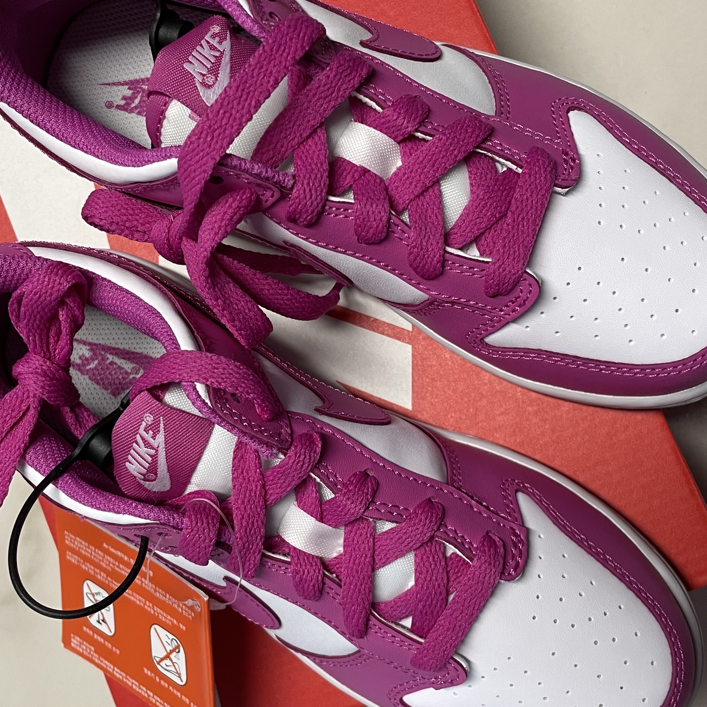 (PS) Nike Dunk Low White Active Fuchsia 착용 스타일