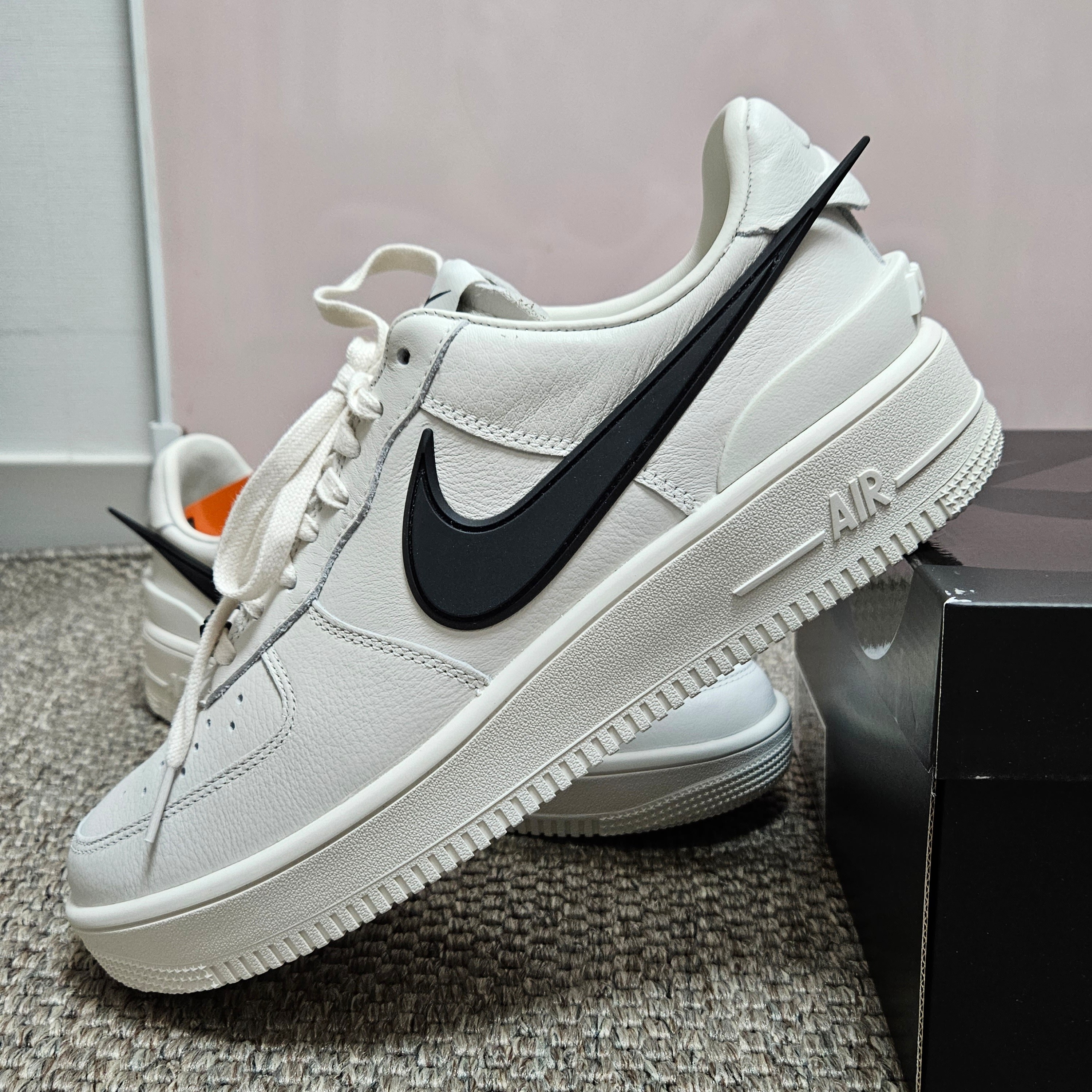 Nike x Ambush Air Force 1 Low SP Phantom 착용 스타일 - 5
