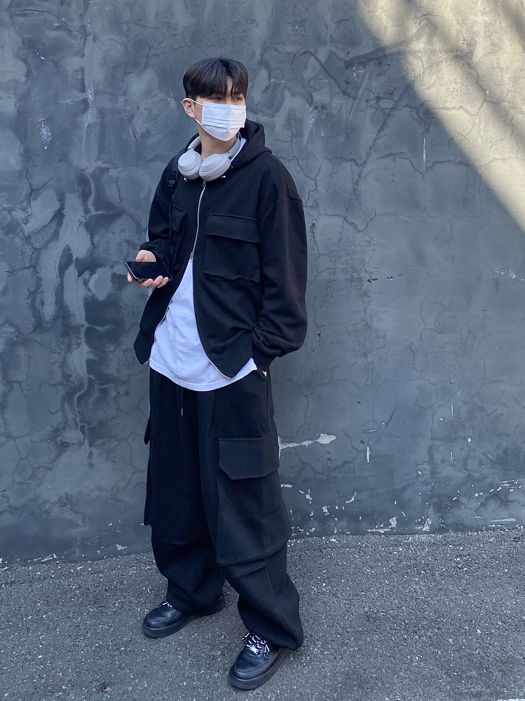Nike x Supreme Air Force 1 Low Black 착용 스타일 - 1