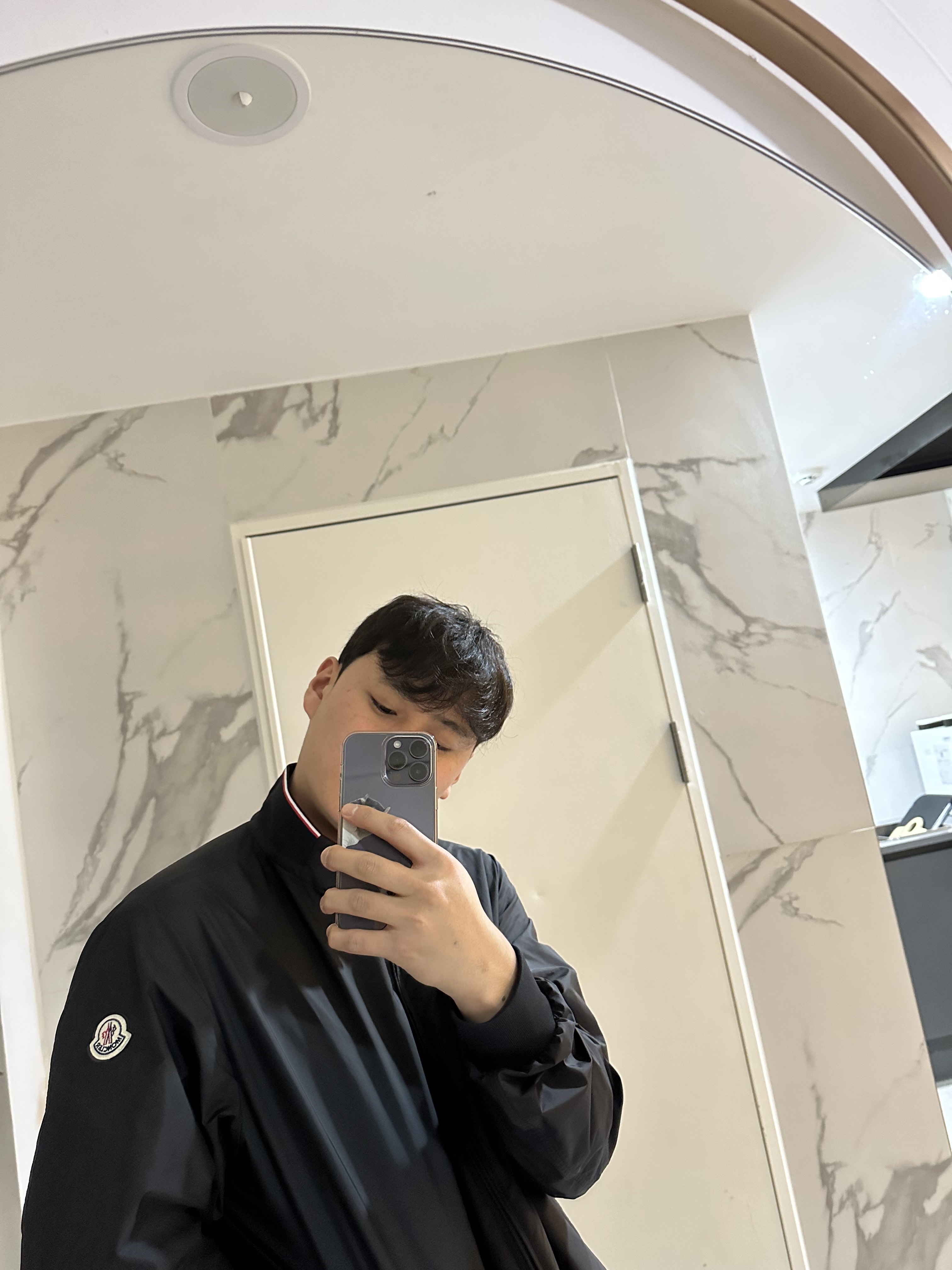 Moncler Reppe Rain Jacket Black - 23SS 착용 스타일 - 1