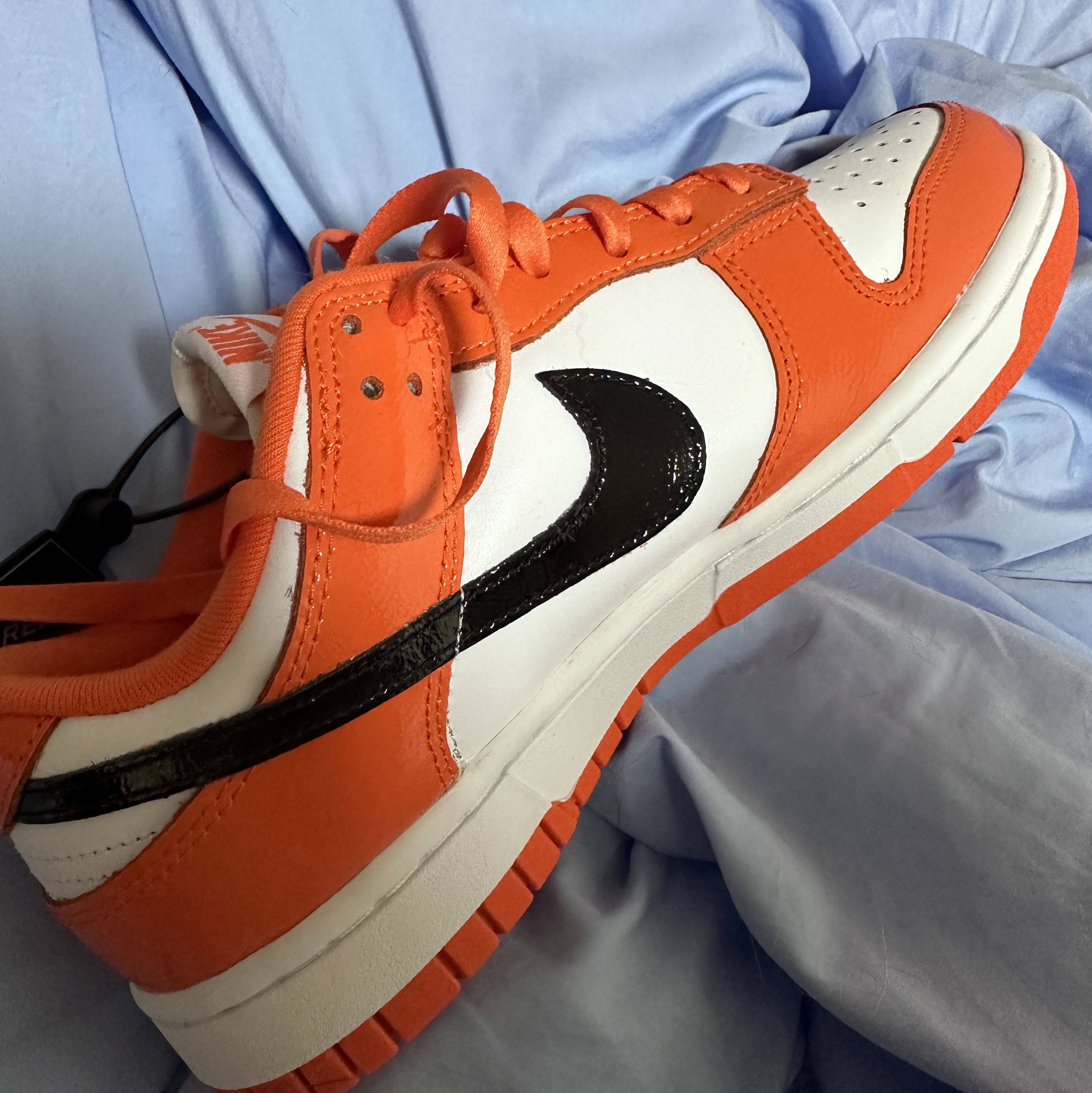 (W) Nike Dunk Low Essential Brilliant Orange 착용 스타일