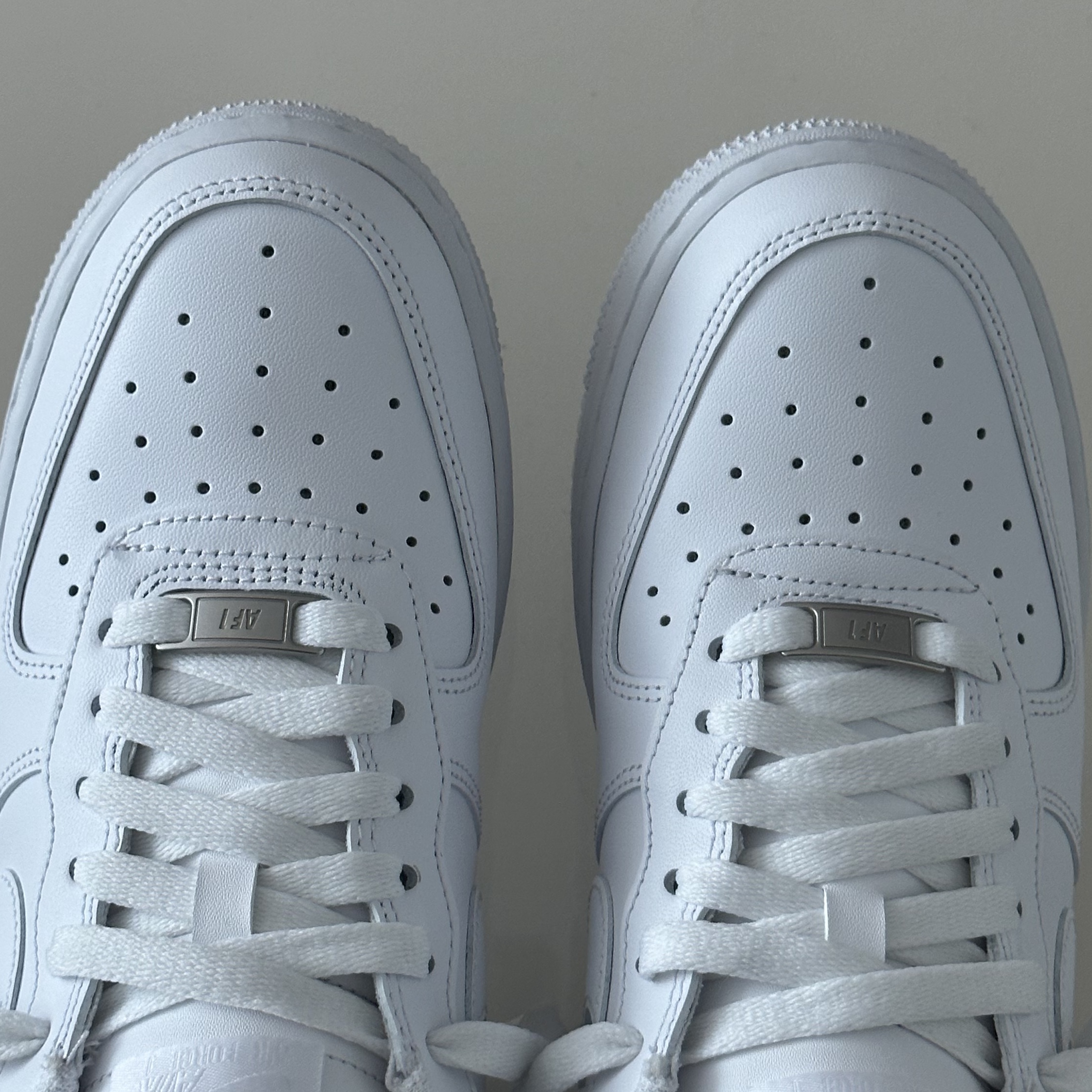(W) Nike Air Force 1 '07 Low White 착용 스타일