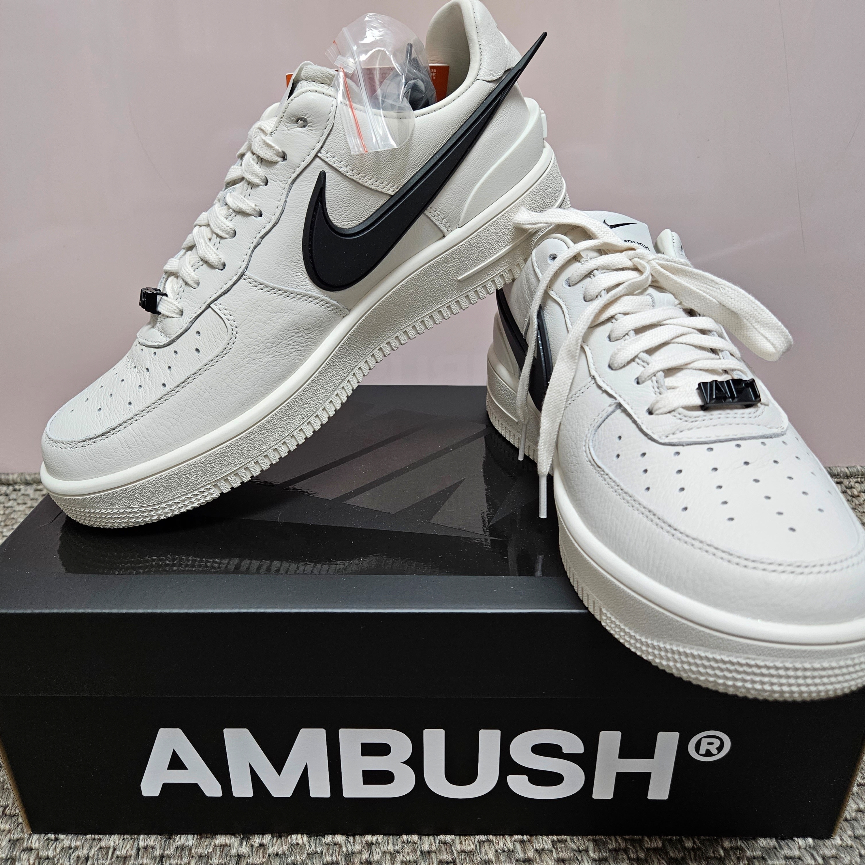 Nike x Ambush Air Force 1 Low SP Phantom 착용 스타일 - 1