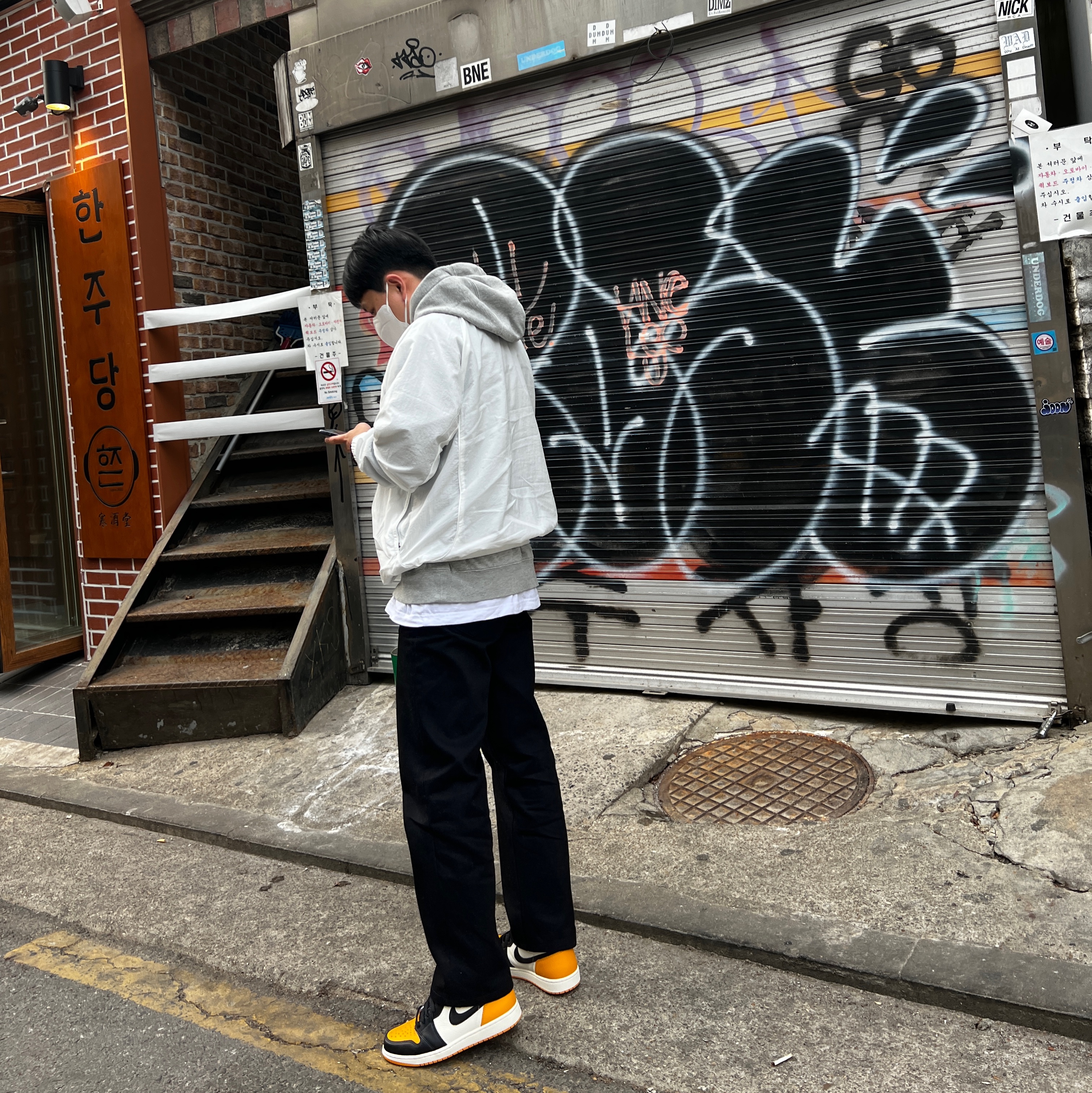 Jordan 1 Retro High OG Taxi 착용 스타일
