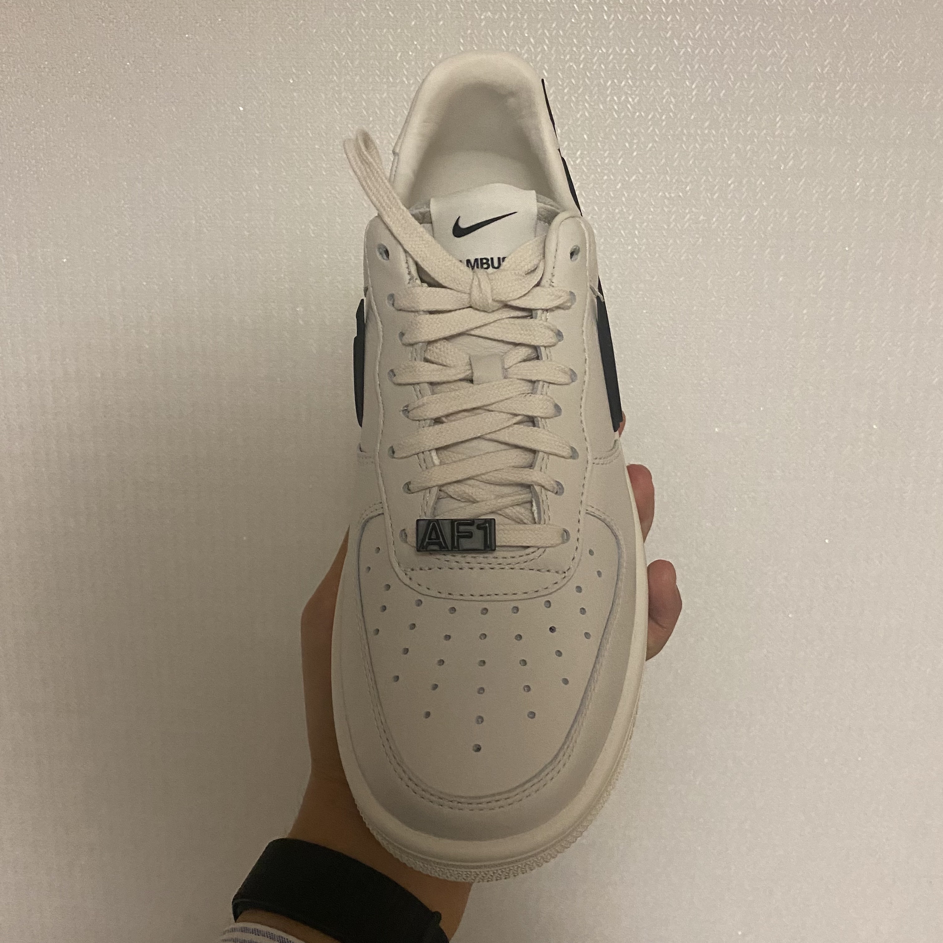 Nike x Ambush Air Force 1 Low SP Phantom 착용 스타일 - 3