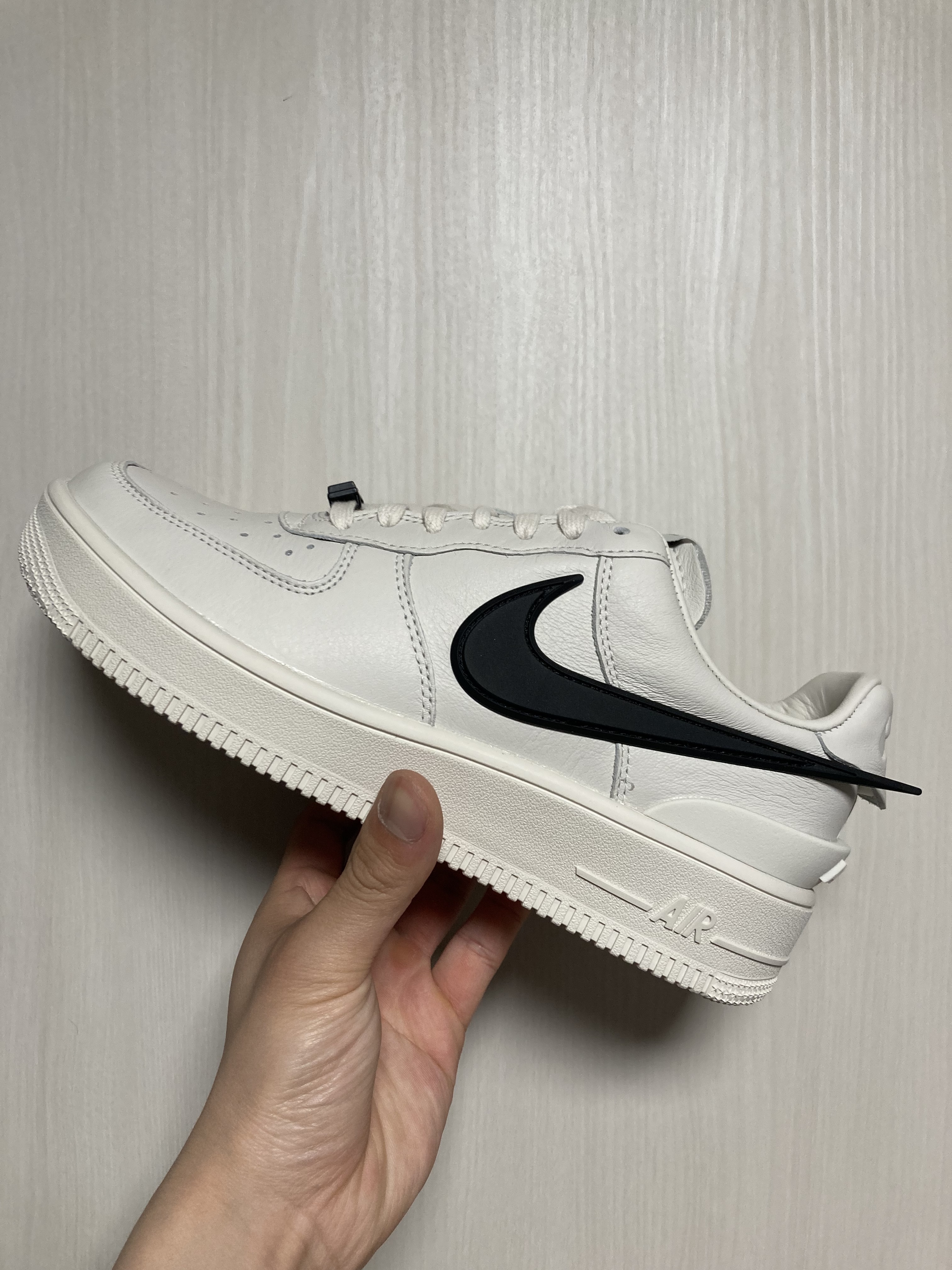 Nike x Ambush Air Force 1 Low SP Phantom 착용 스타일
